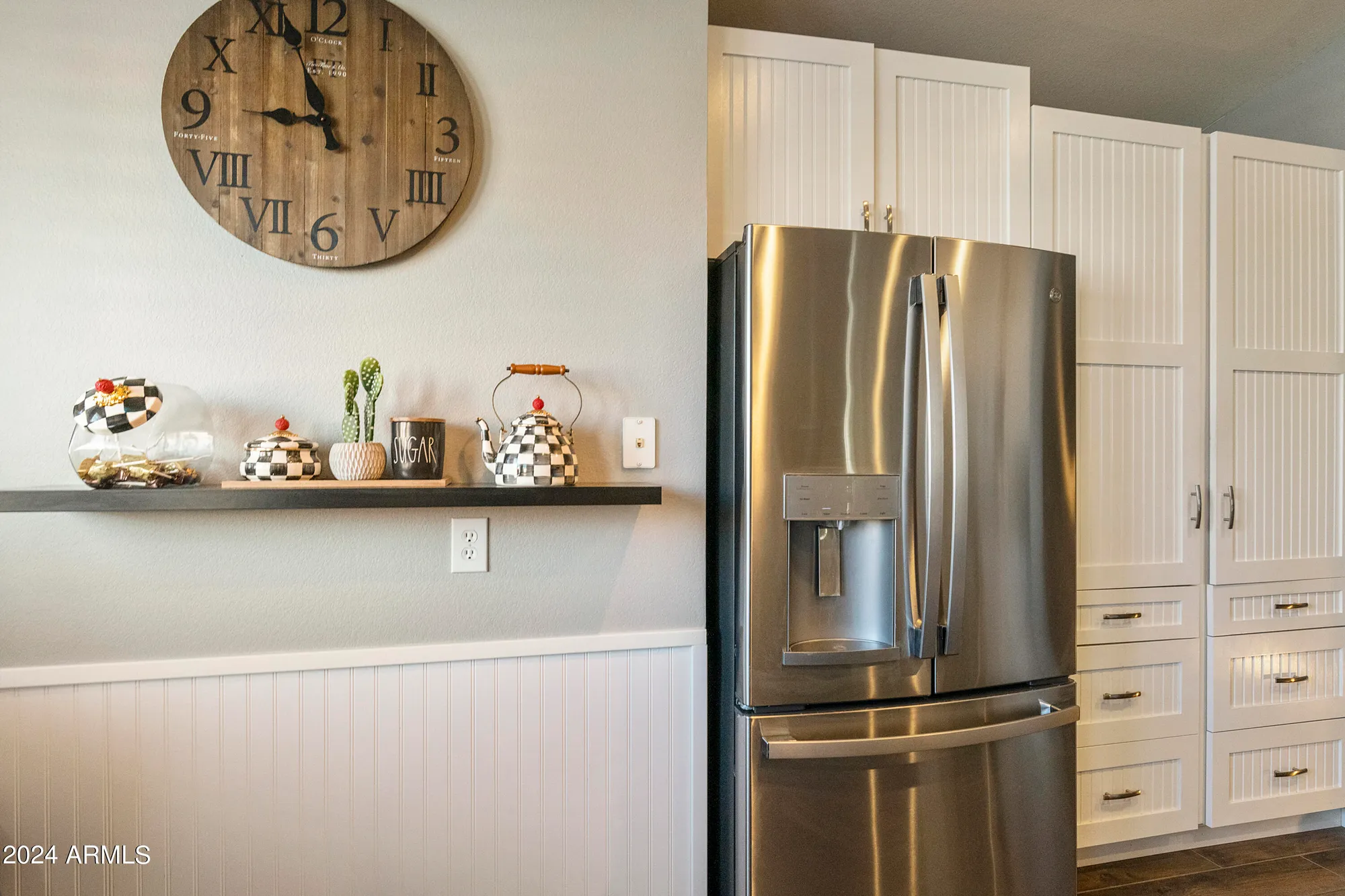 Property Slideshow image 22 of 53 | 1509 e peach tree dr, Chandler, AZ, 85249