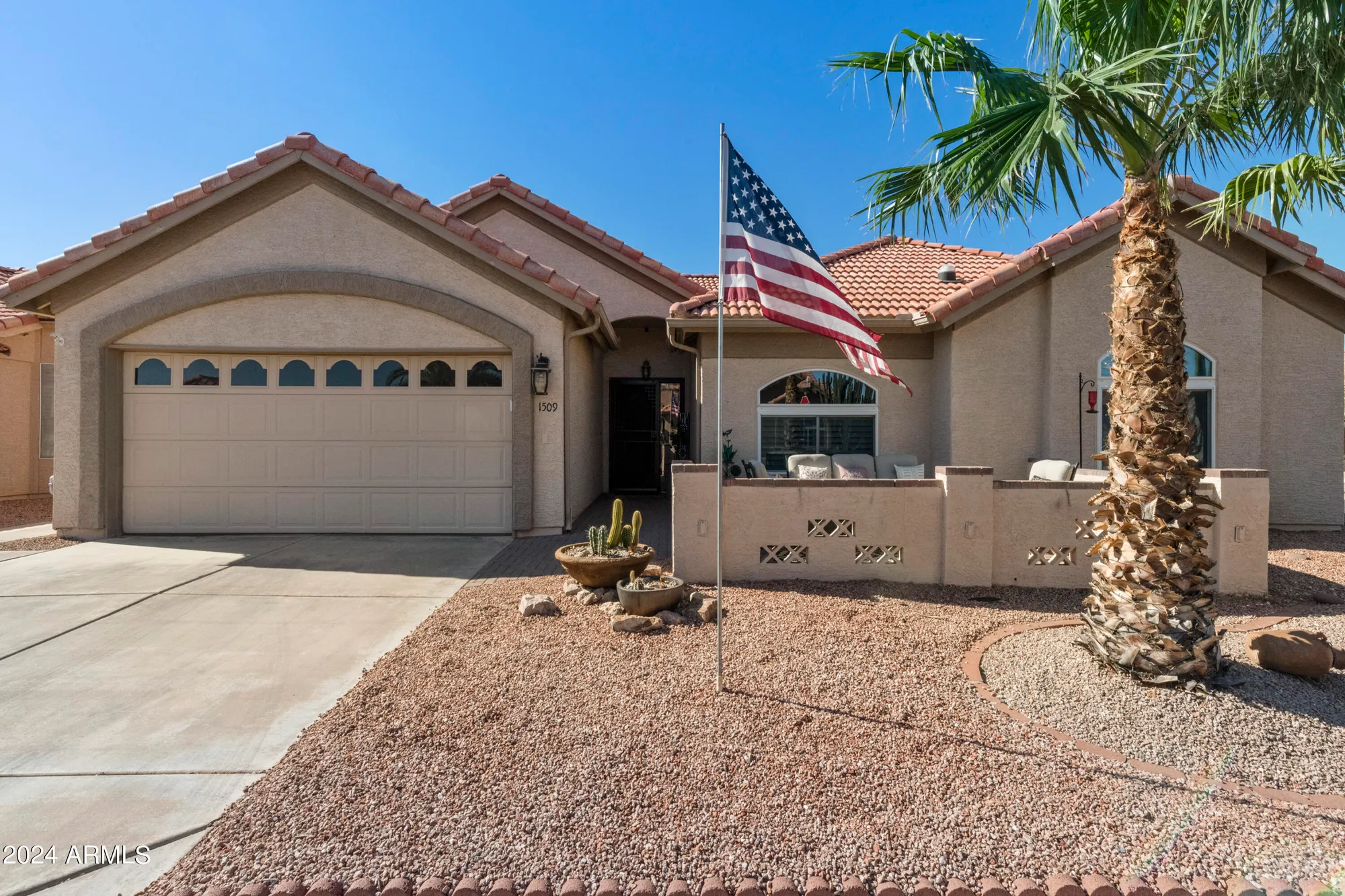 Property Slideshow image 1 of 53 | 1509 e peach tree dr, Chandler, AZ, 85249