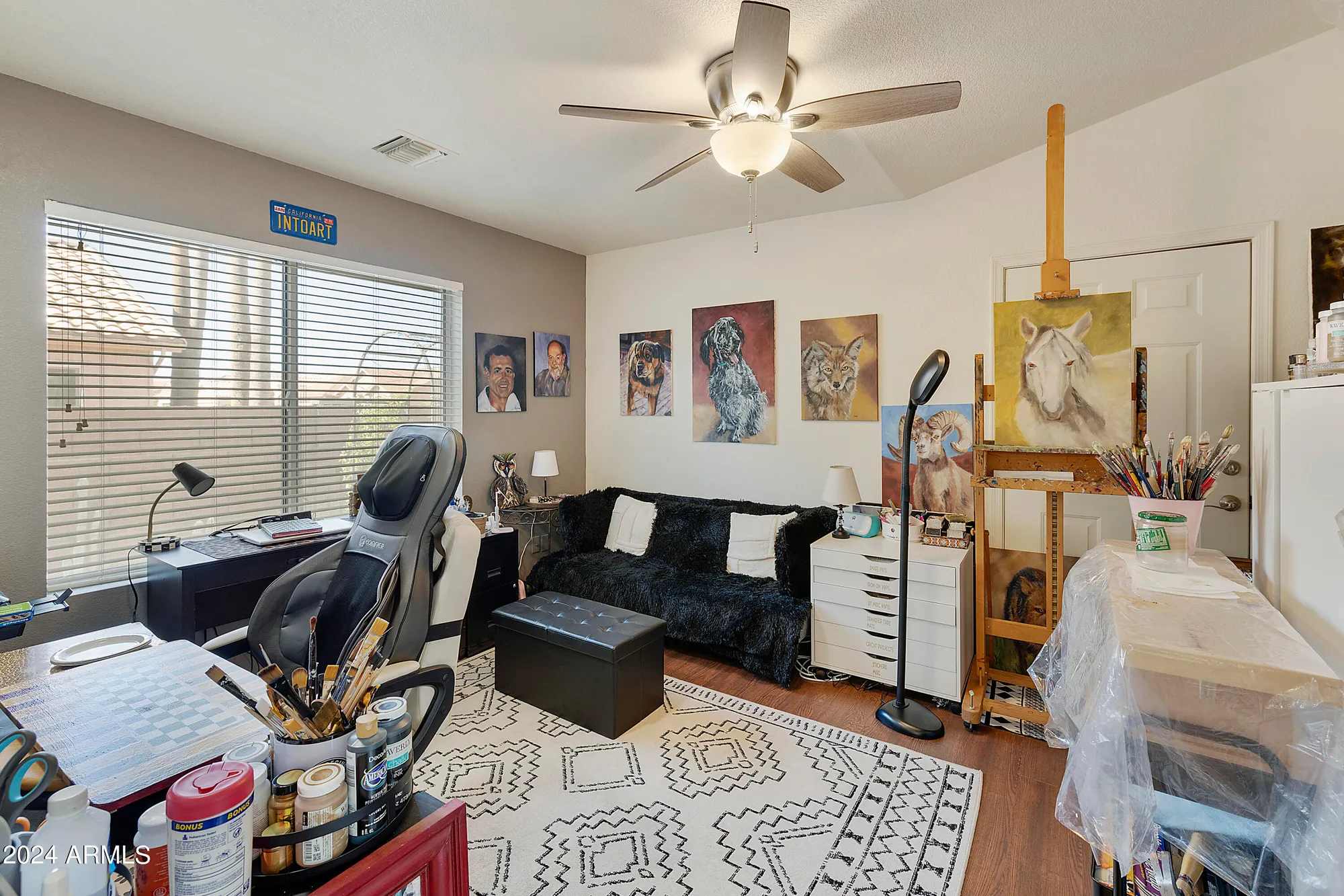 Property Slideshow image 23 of 53 | 1509 e peach tree dr, Chandler, AZ, 85249