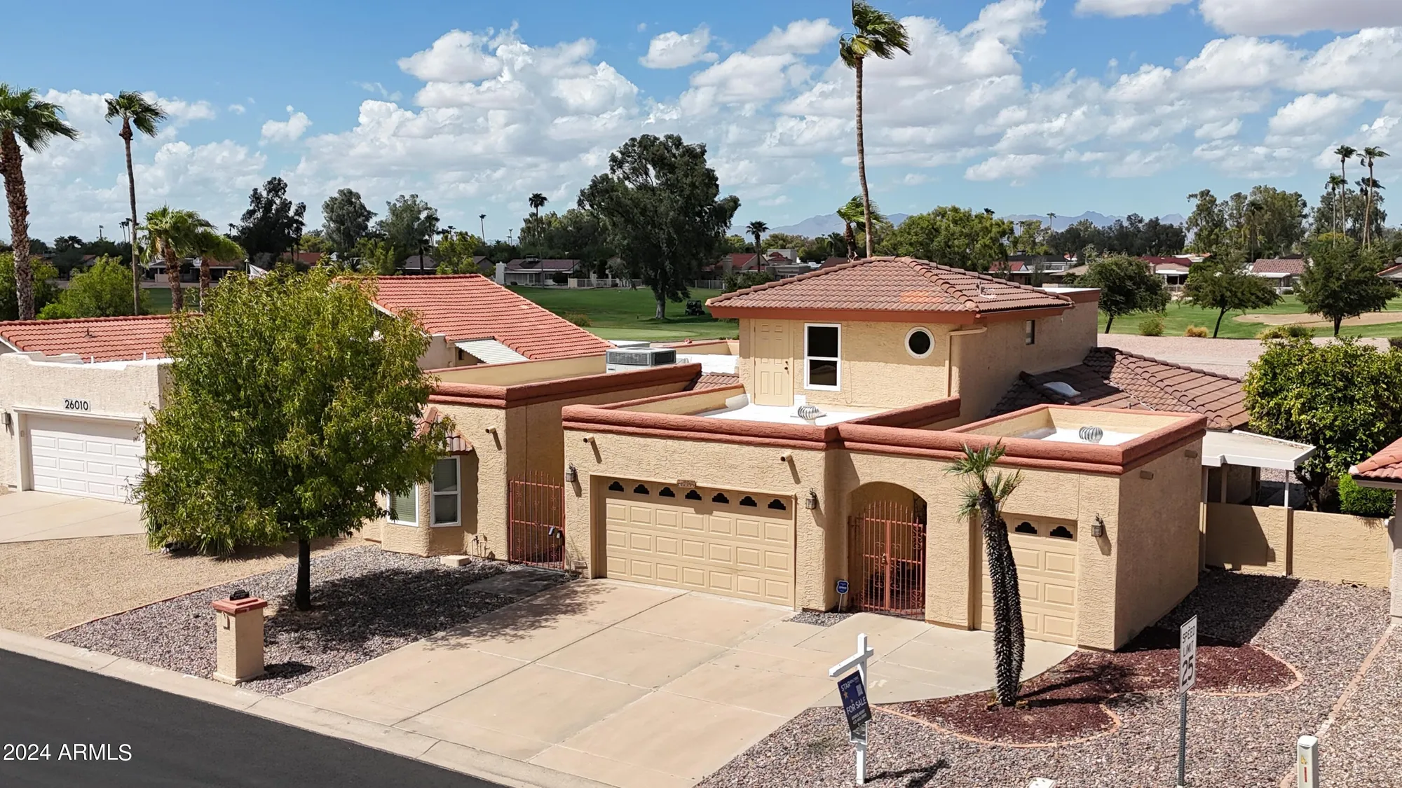 Property Slideshow image 1 of 61 | 26006 s brentwood dr, Sun Lakes, AZ, 85248