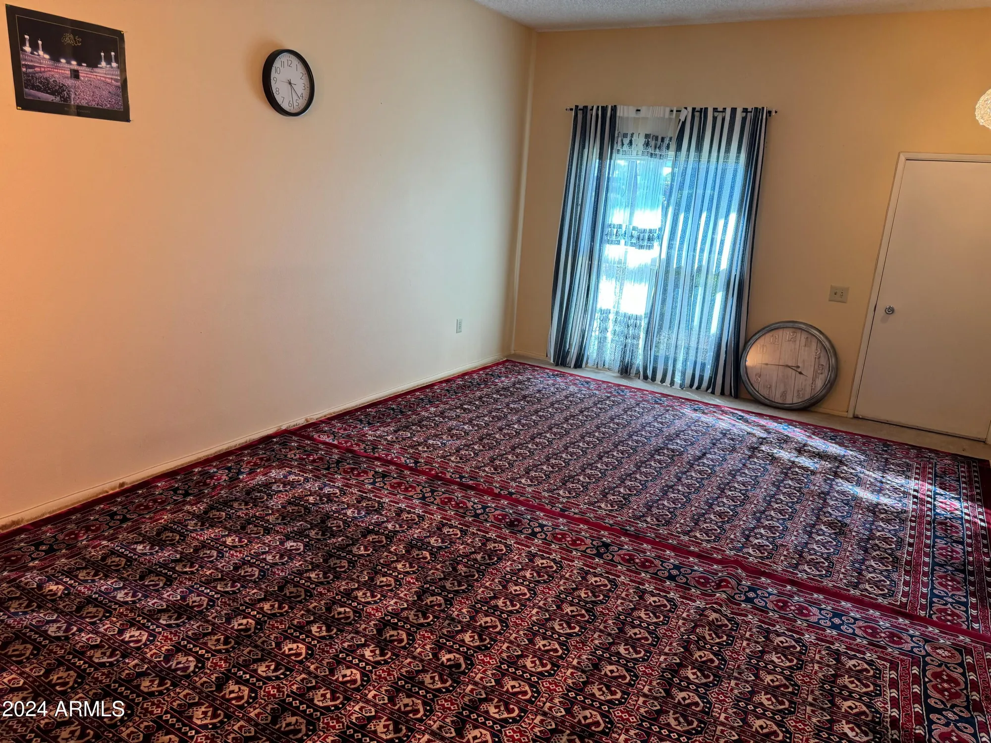 Property Slideshow image 11 of 34 | 10038 w lancaster dr, Sun City, AZ, 85351