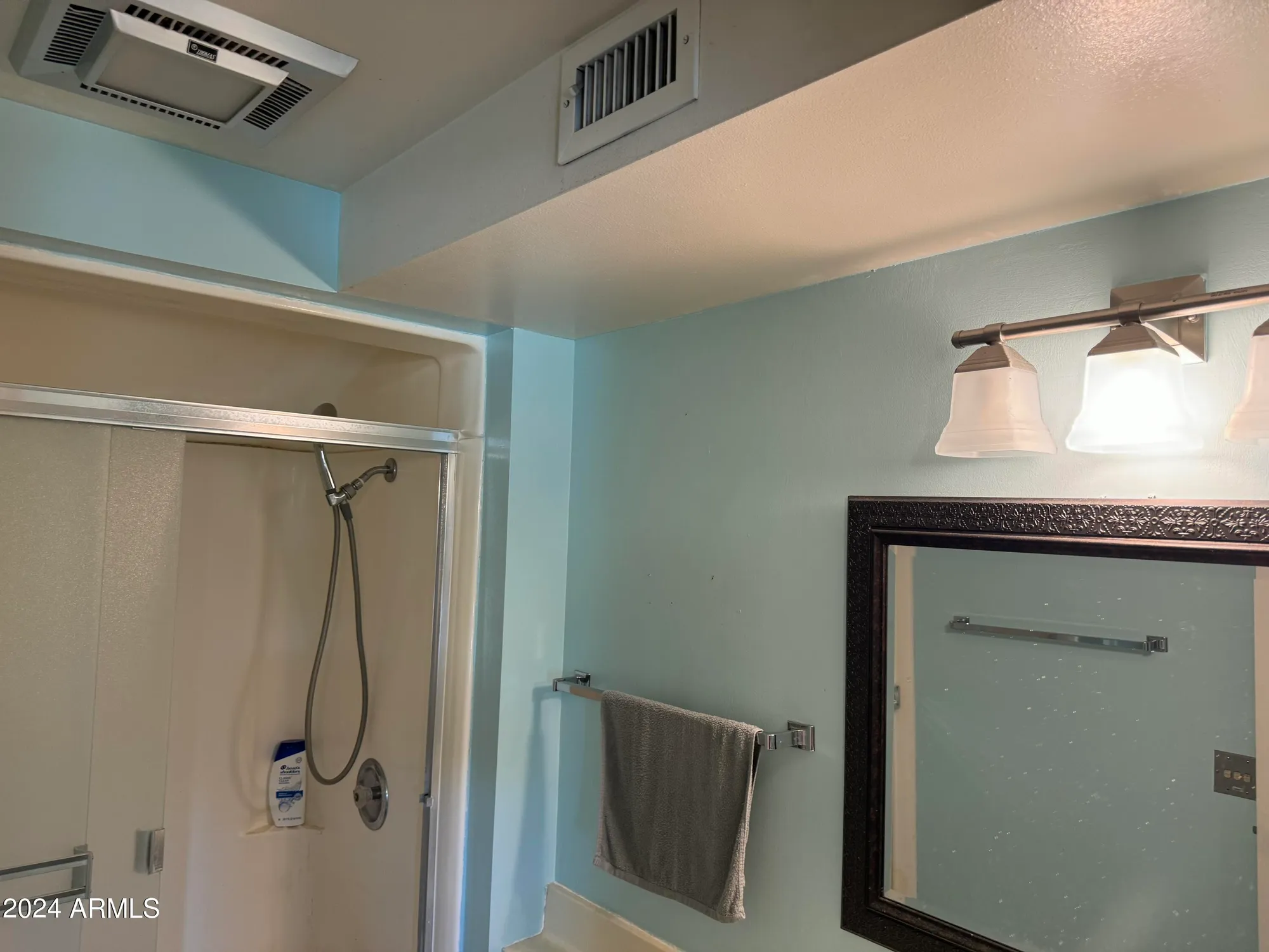 Property Slideshow image 17 of 34 | 10038 w lancaster dr, Sun City, AZ, 85351