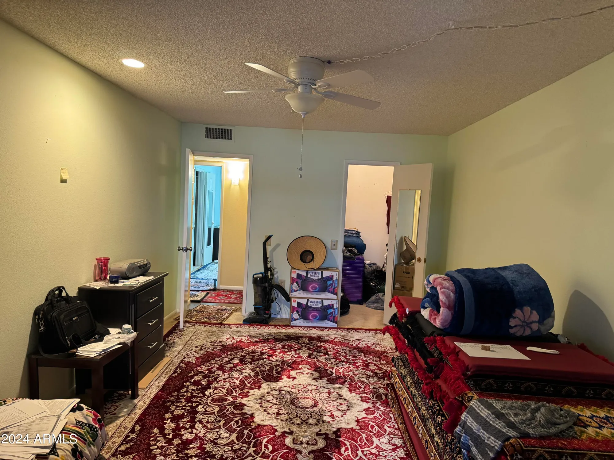 Property Slideshow image 24 of 34 | 10038 w lancaster dr, Sun City, AZ, 85351