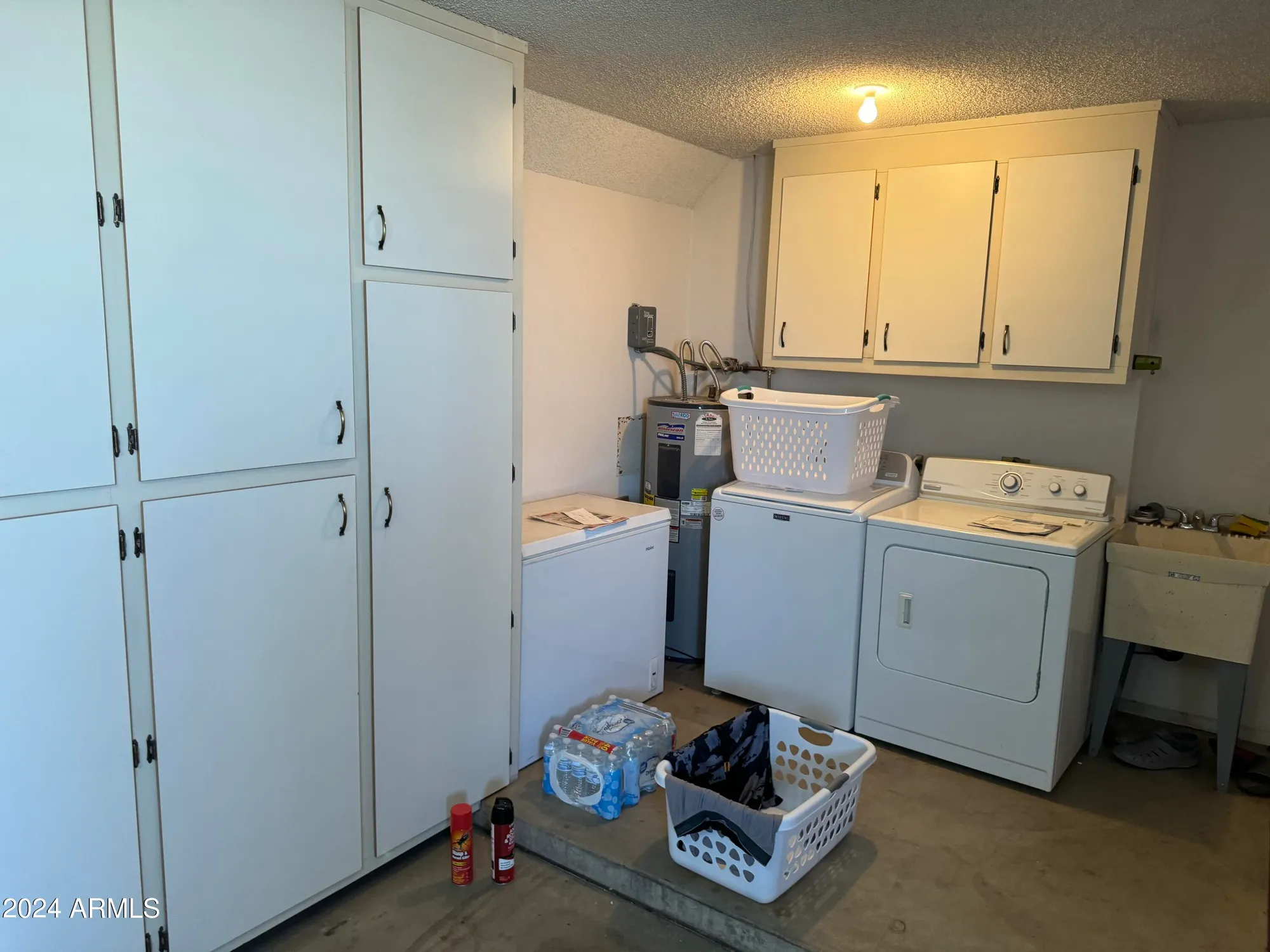 Property Slideshow image 29 of 34 | 10038 w lancaster dr, Sun City, AZ, 85351