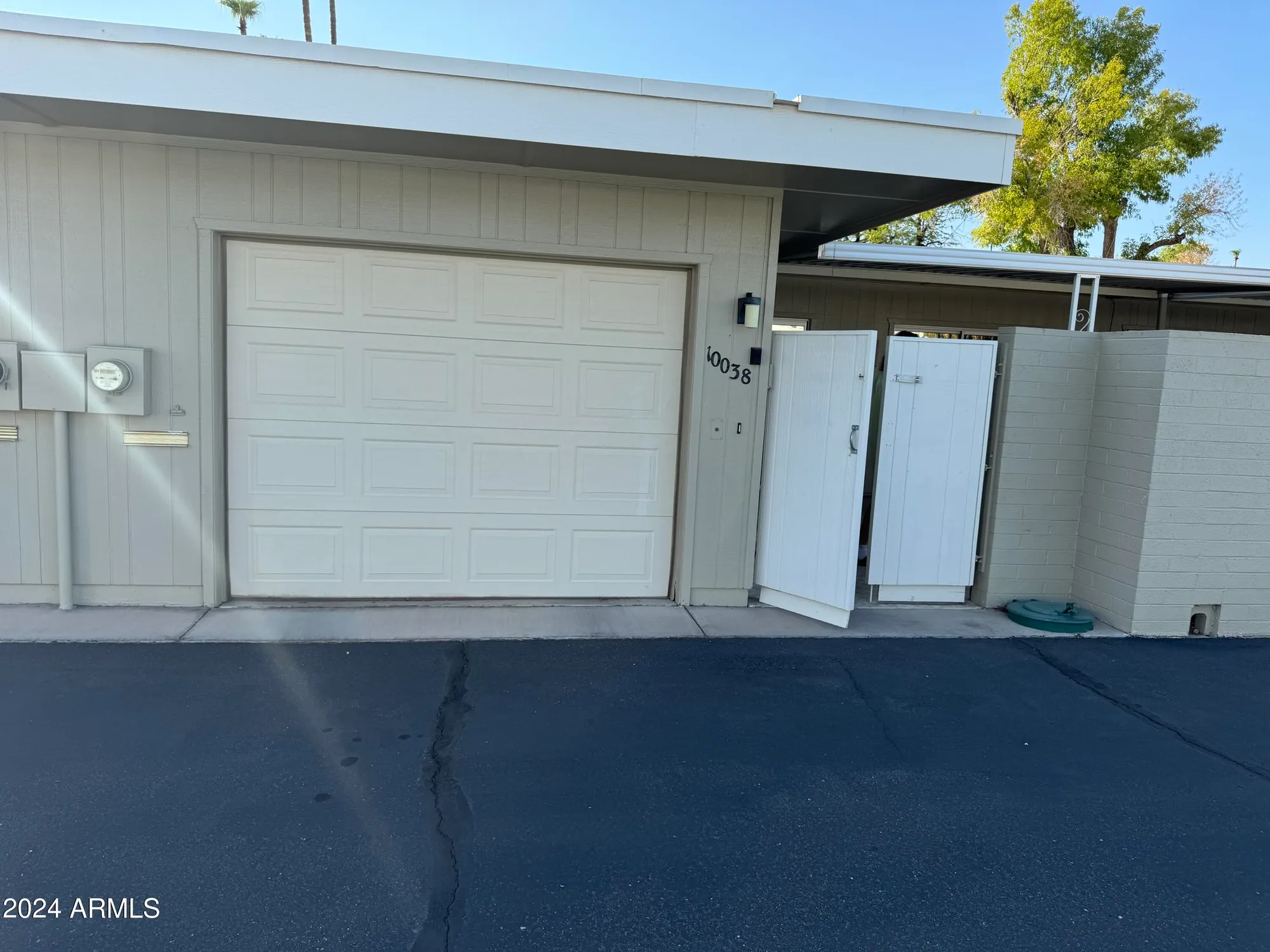 Property Slideshow image 32 of 34 | 10038 w lancaster dr, Sun City, AZ, 85351