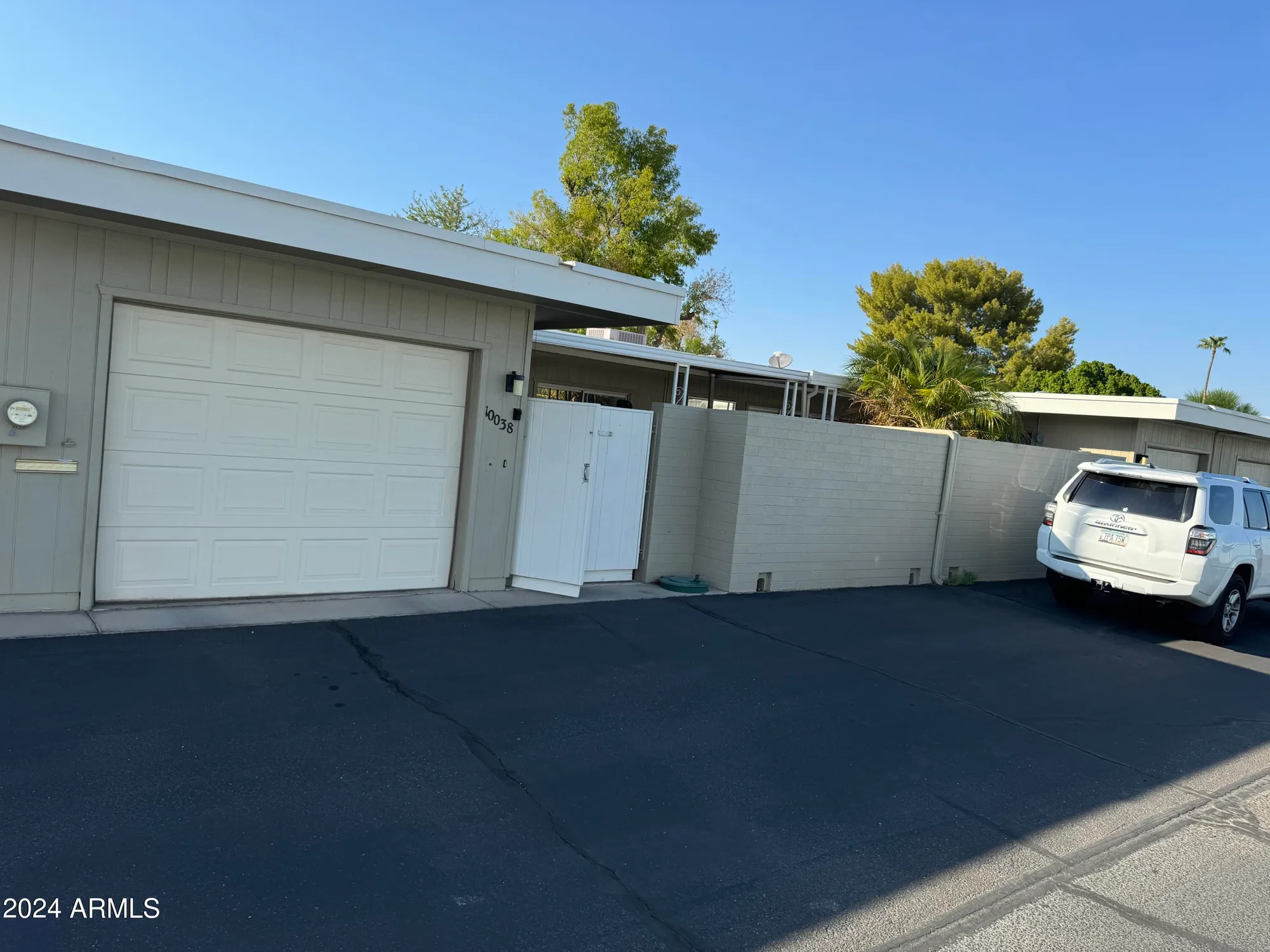 Property Slideshow image 33 of 34 | 10038 w lancaster dr, Sun City, AZ, 85351