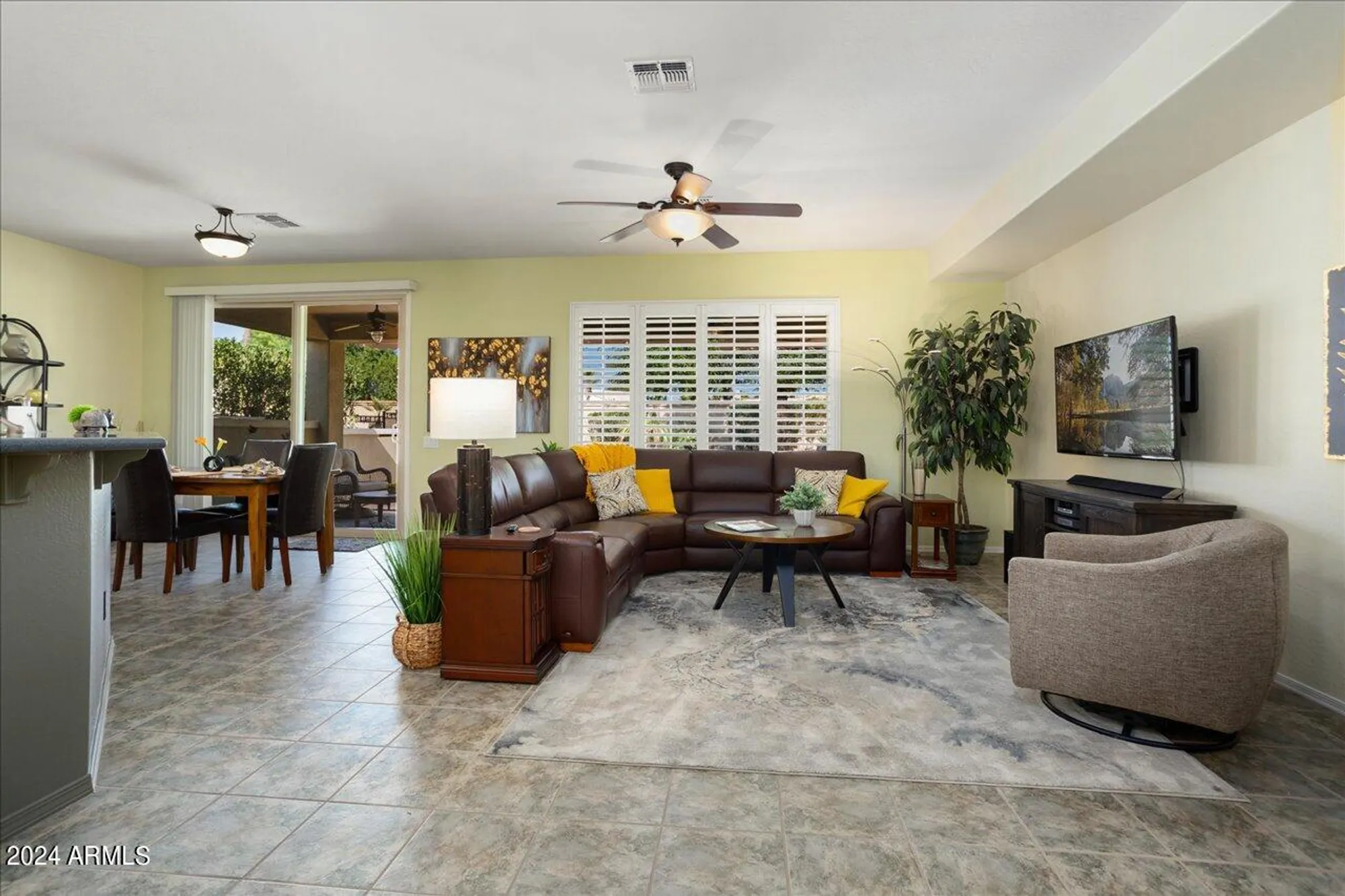 Property Slideshow image 9 of 62 | 22303 n montecito ave, Sun City West, AZ, 85375