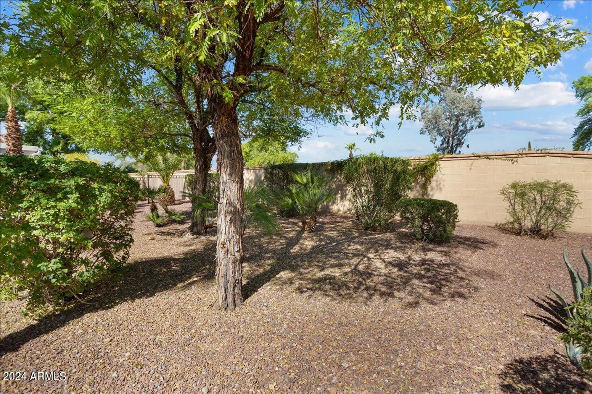Property Slideshow image 30 of 62 | 22303 n montecito ave, Sun City West, AZ, 85375