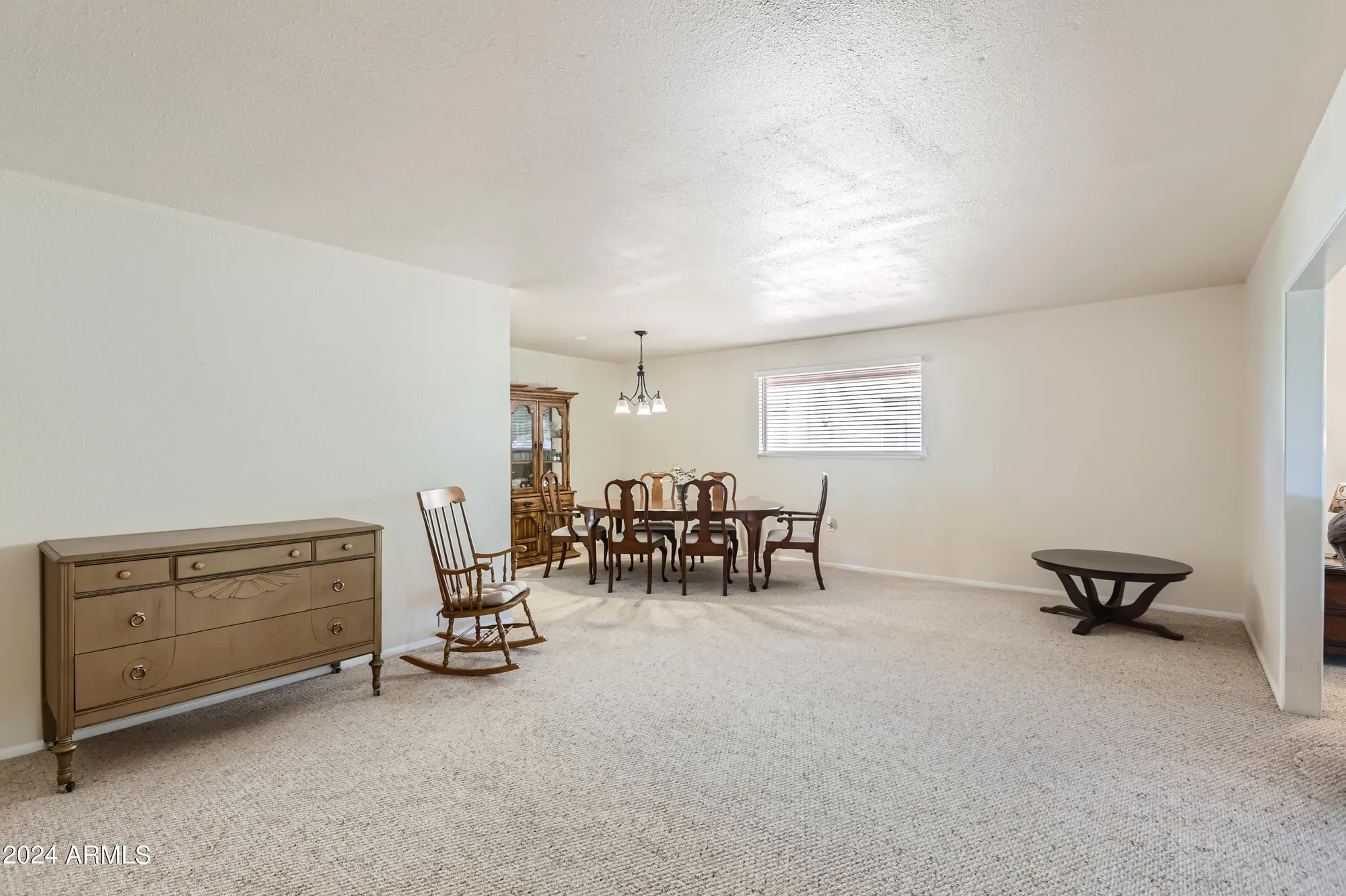 Property Slideshow image 7 of 28 | 13605 n redwood dr, Sun City, AZ, 85351