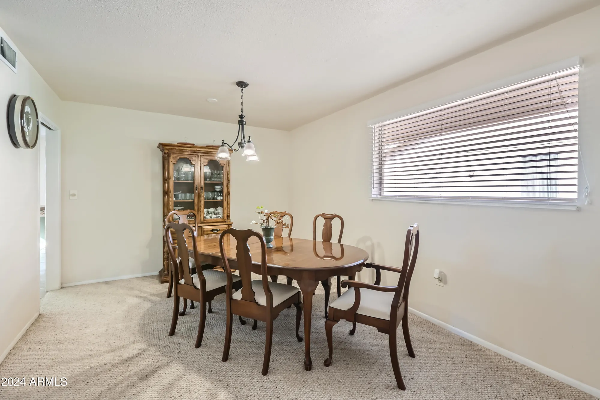 Property Slideshow image 10 of 28 | 13605 n redwood dr, Sun City, AZ, 85351