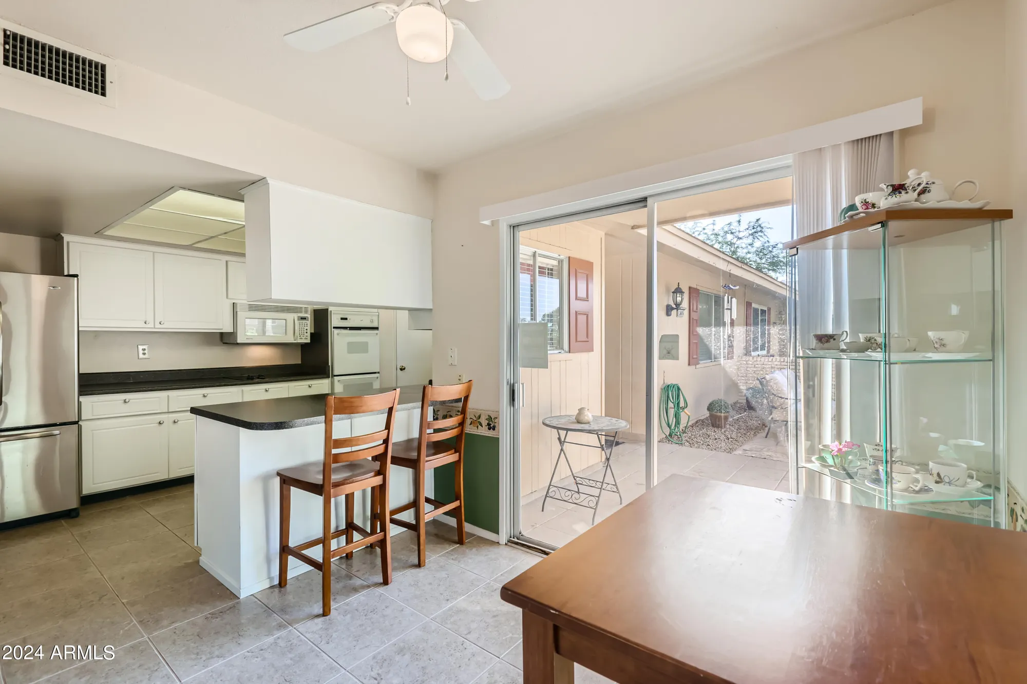 Property Slideshow image 15 of 28 | 13605 n redwood dr, Sun City, AZ, 85351