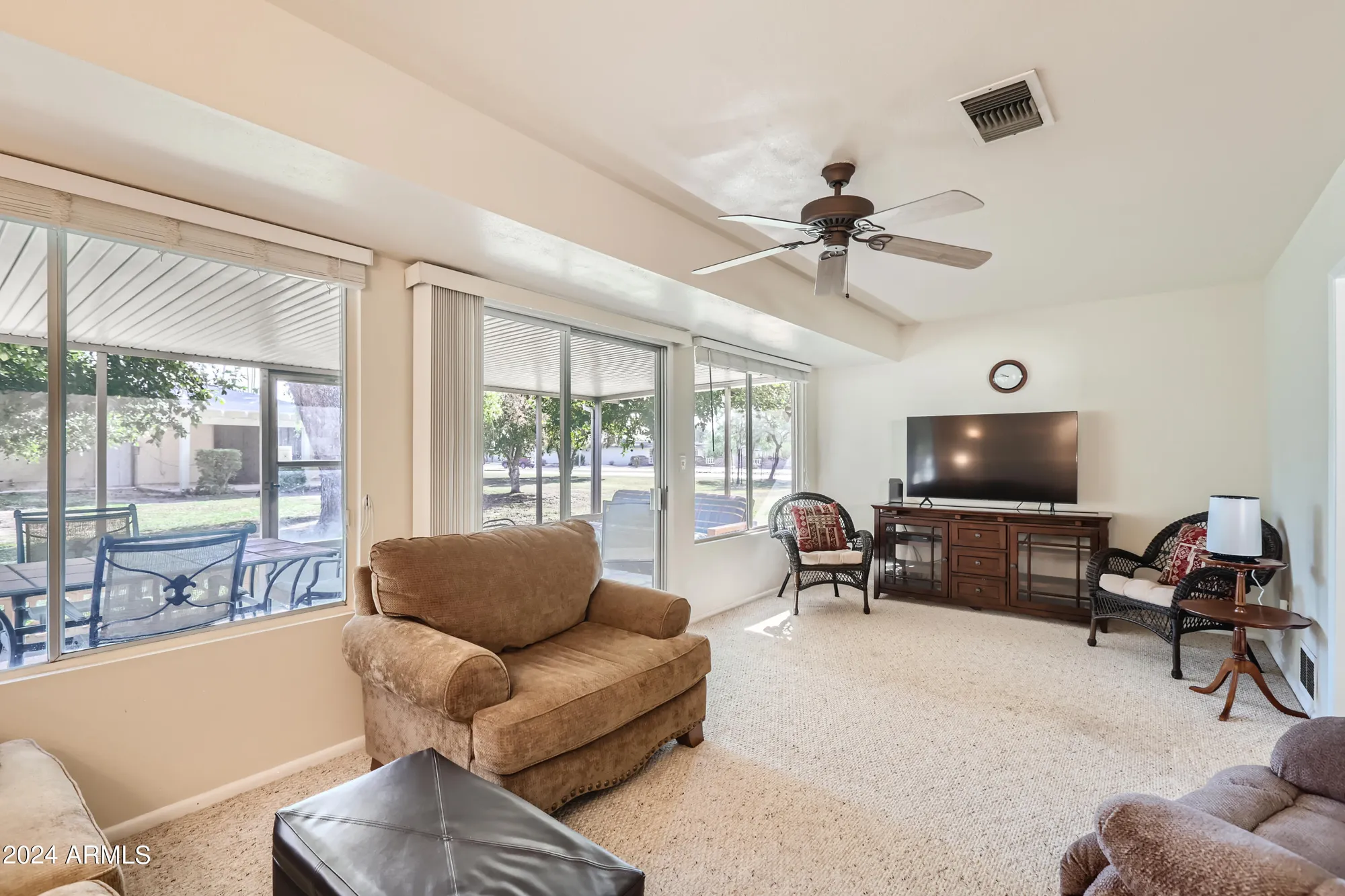 Property Slideshow image 17 of 28 | 13605 n redwood dr, Sun City, AZ, 85351