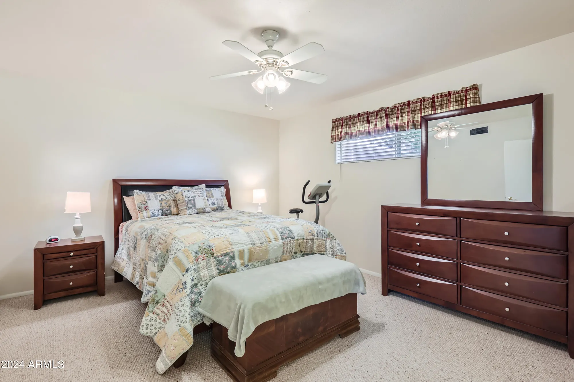 Property Slideshow image 19 of 28 | 13605 n redwood dr, Sun City, AZ, 85351