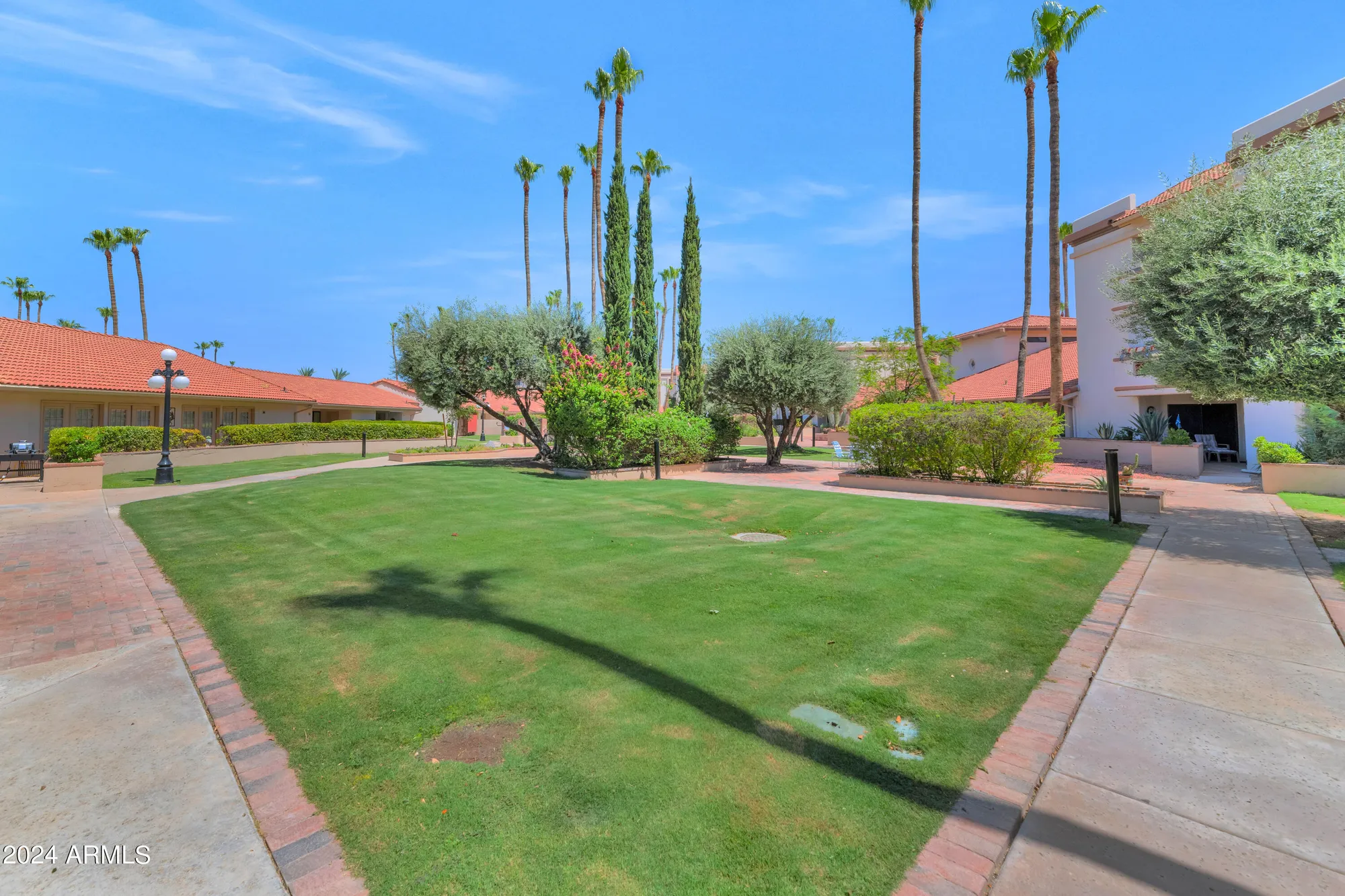 Property Slideshow image 26 of 29 | 17404 n 99th ave unit 108, Sun City, AZ, 85373