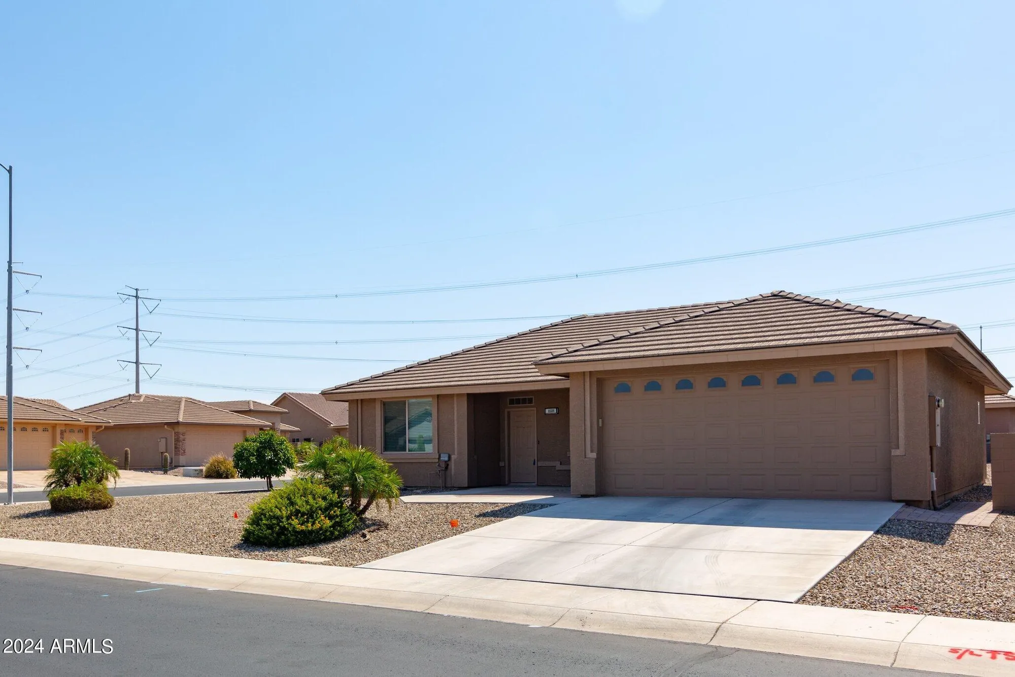 Property Slideshow image 1 of 15 | 11235 e pampa ave, Mesa, AZ, 85212