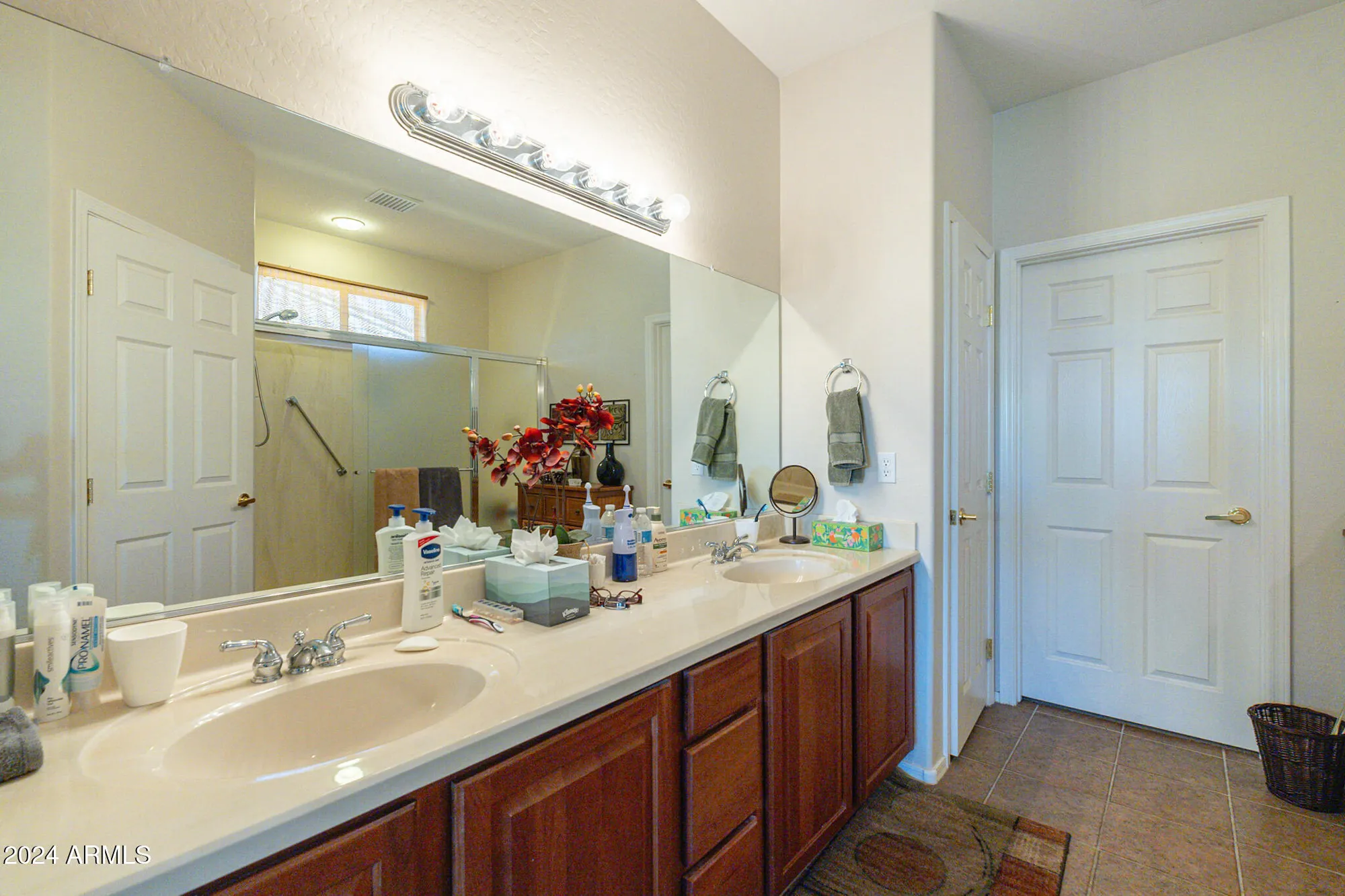 Property Slideshow image 26 of 37 | 20340 n canyon whisper dr, Surprise, AZ, 85387