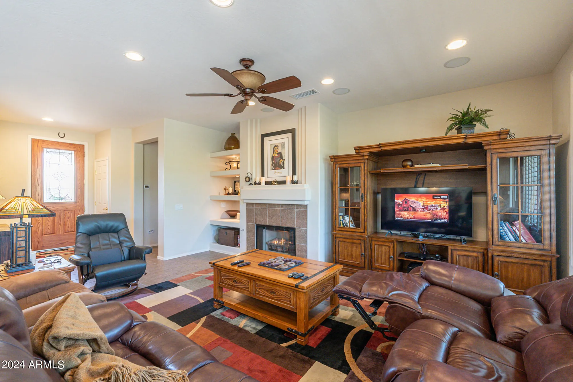 Property Slideshow image 11 of 37 | 20340 n canyon whisper dr, Surprise, AZ, 85387