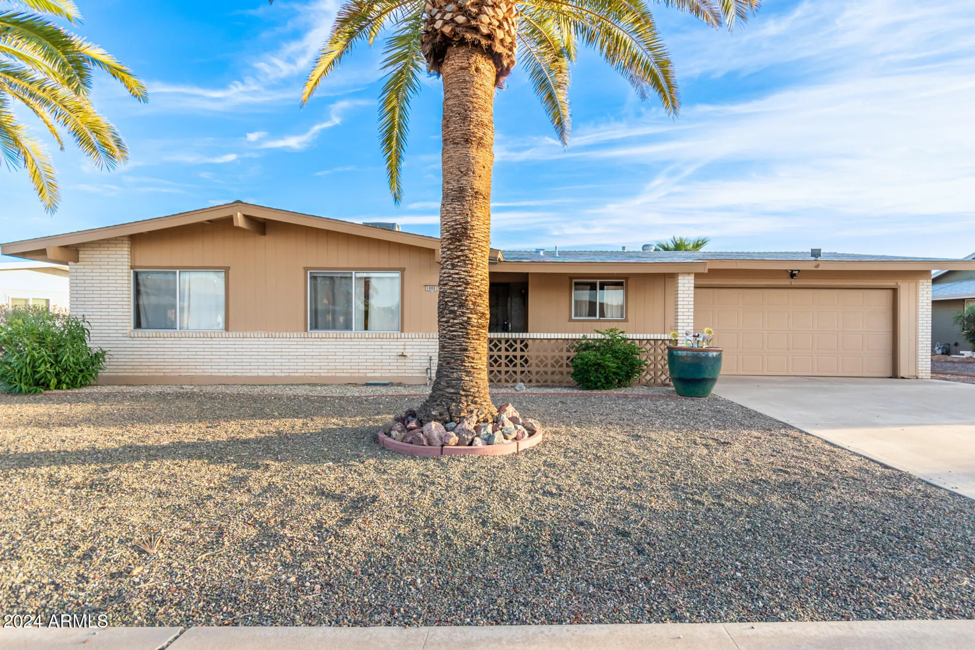 Property Slideshow image 1 of 24 | 10001 w caron dr, Sun City, AZ, 85351