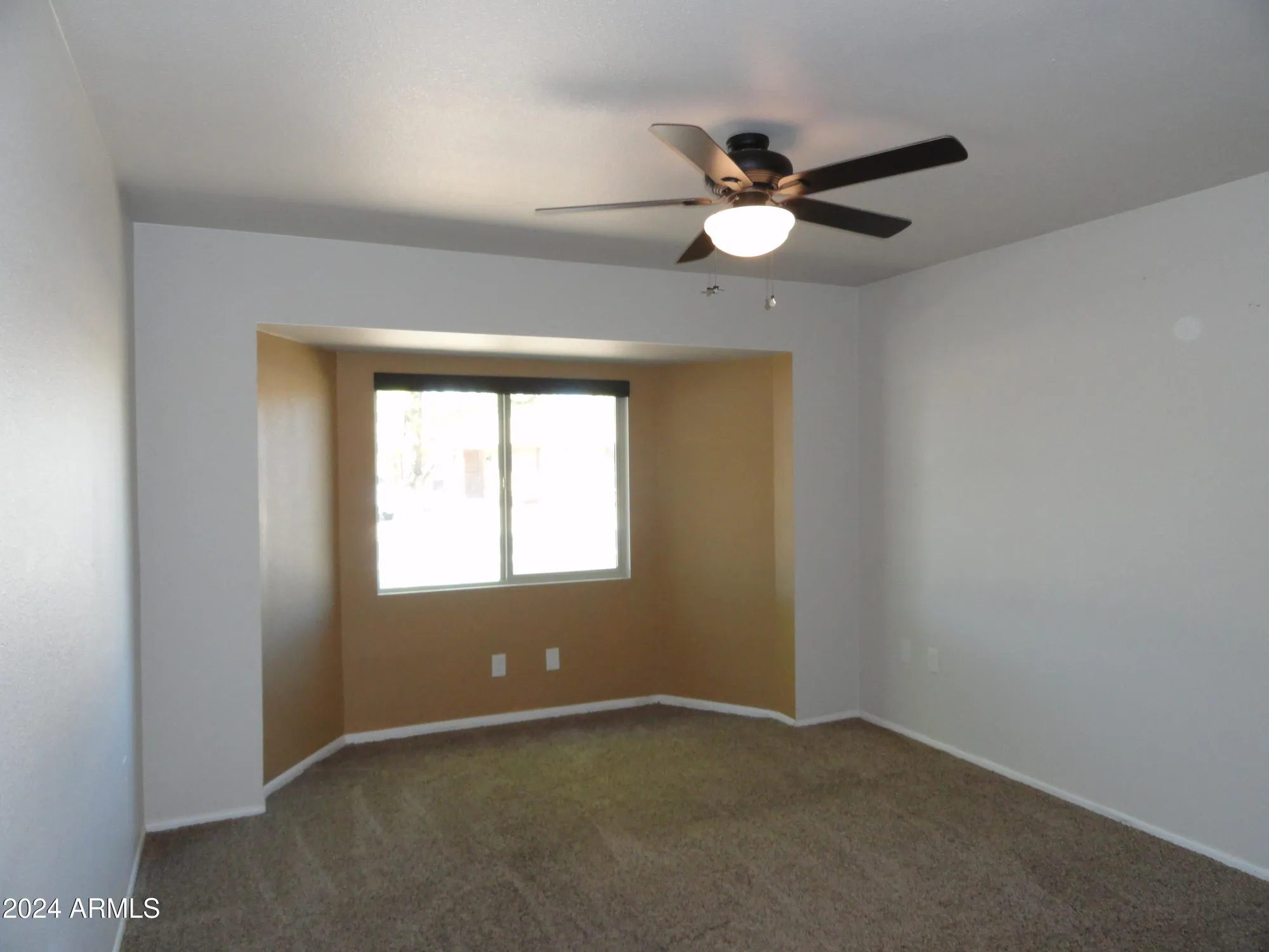 Property Slideshow image 31 of 48 | 11037 w meade dr, Sun City, AZ, 85351