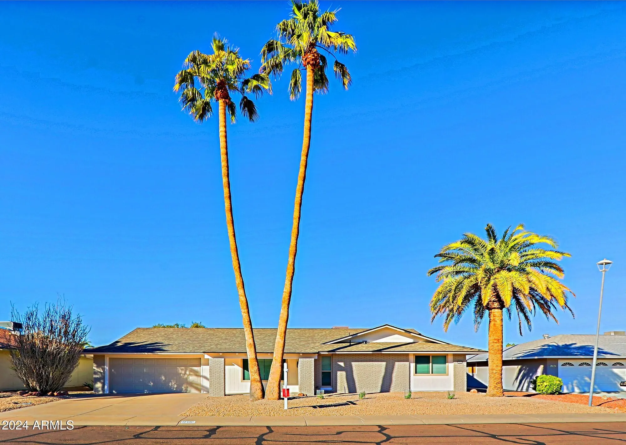 Property Slideshow image 15 of 49 | 17610 n buntline dr, Sun City West, AZ, 85375