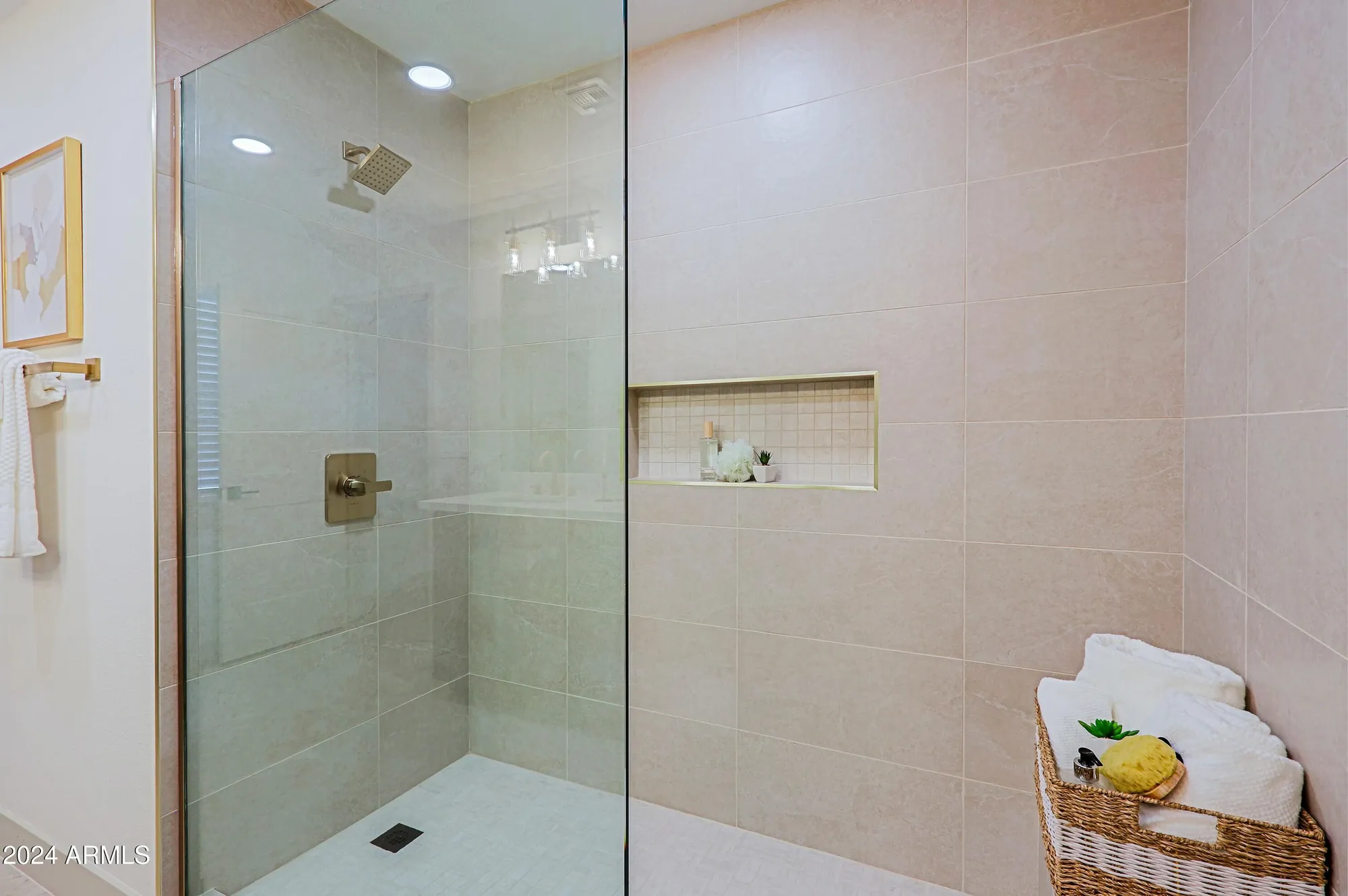 Property Slideshow image 43 of 49 | 17610 n buntline dr, Sun City West, AZ, 85375