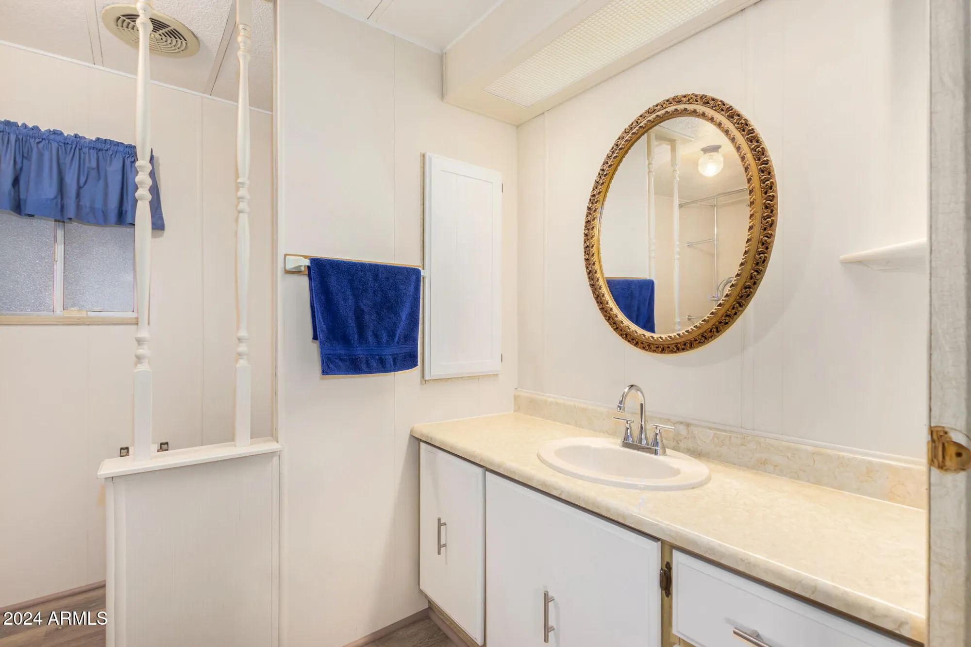 Property Slideshow image 9 of 18 | 5546 e player pl, Mesa, AZ, 85215