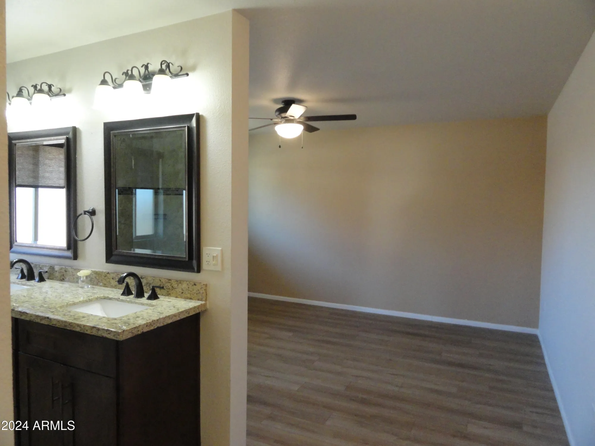 Property Slideshow image 25 of 48 | 11037 w meade dr, Sun City, AZ, 85351