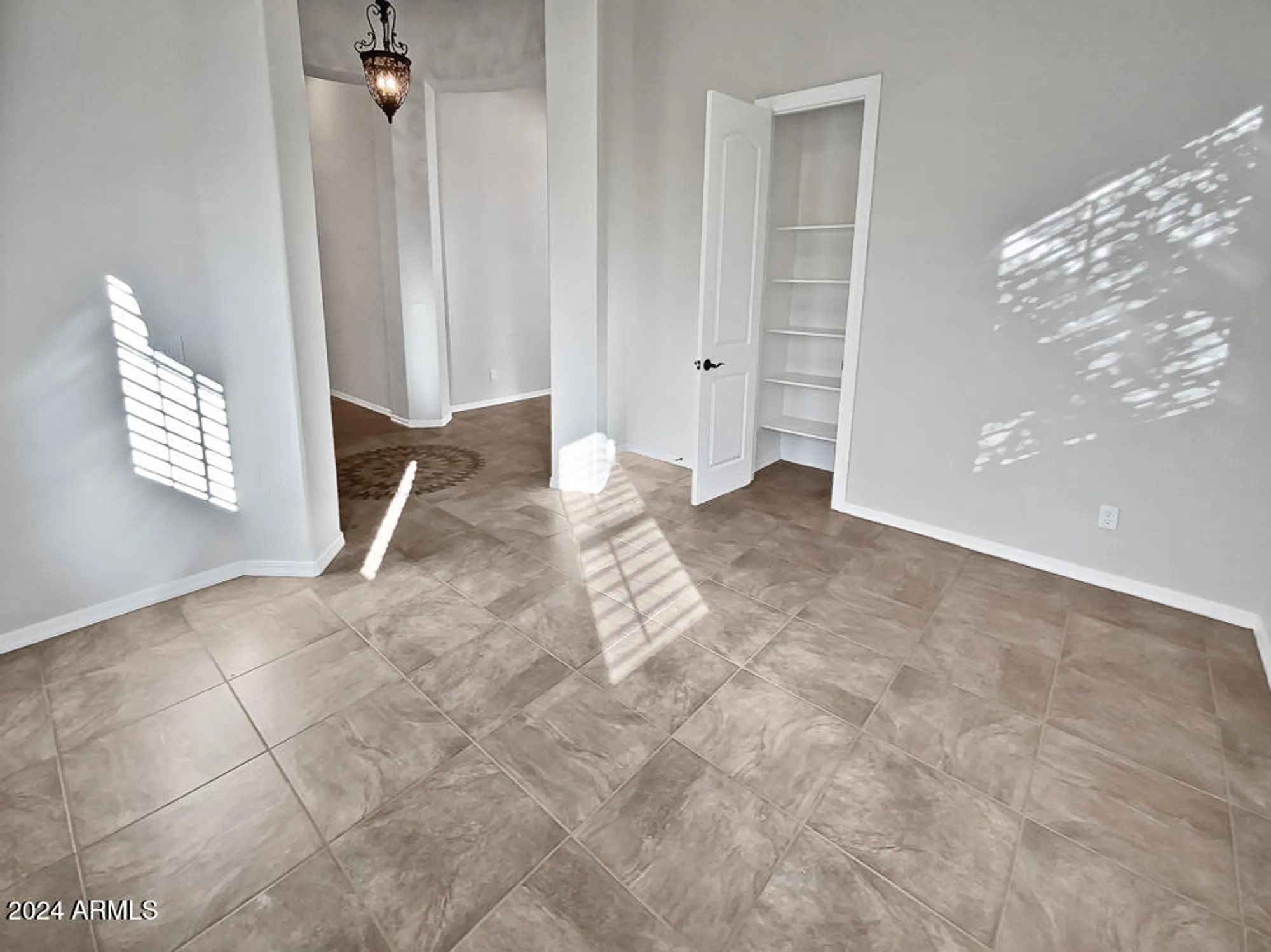 Property Slideshow image 12 of 41 | 12446 w bajada rd, Peoria, AZ, 85383