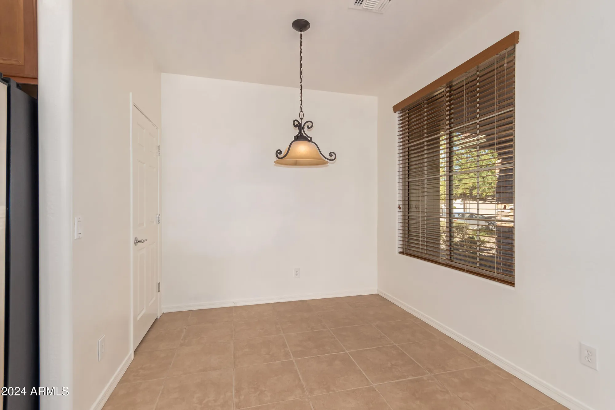Property Slideshow image 12 of 28 | 3671 n monument dr, Florence, AZ, 85132