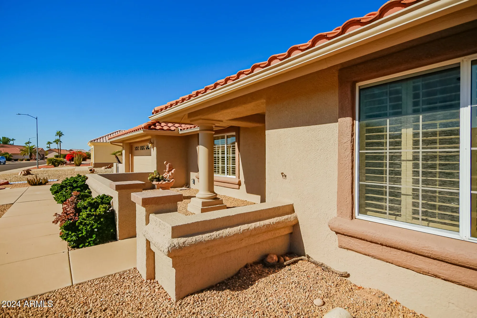 Property Slideshow image 8 of 38 | 15302 w sentinel dr, Sun City West, AZ, 85375