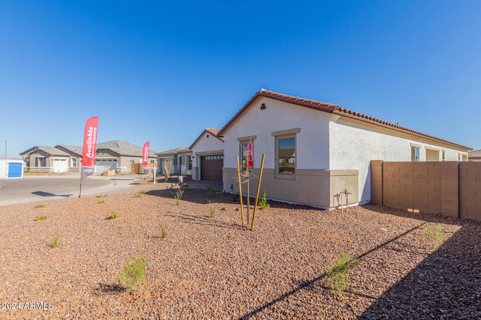 Property Slideshow image 35 of 38 | 23997 n 172nd ave, Surprise, AZ, 85387