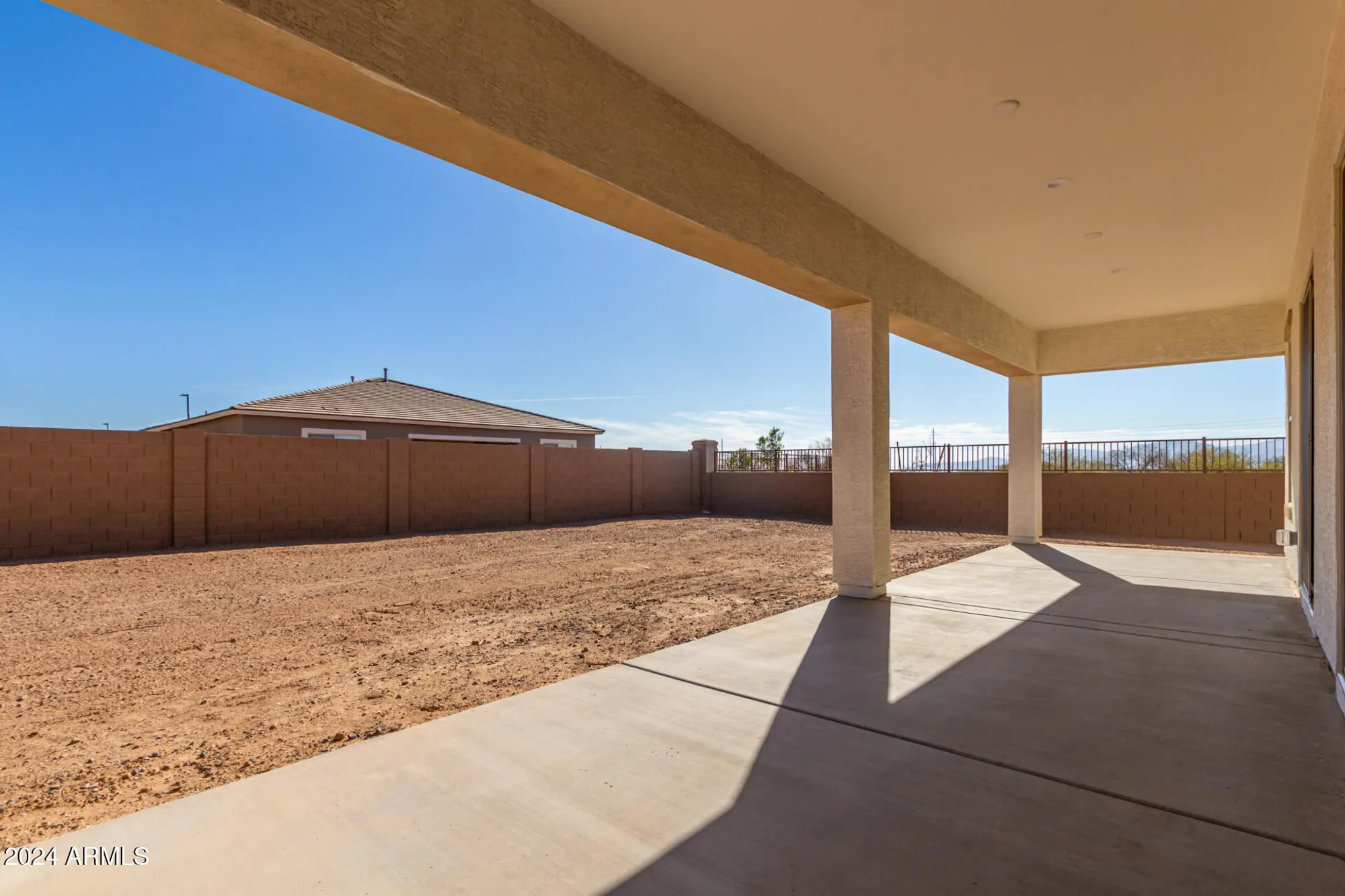 Property Slideshow image 31 of 38 | 23997 n 172nd ave, Surprise, AZ, 85387