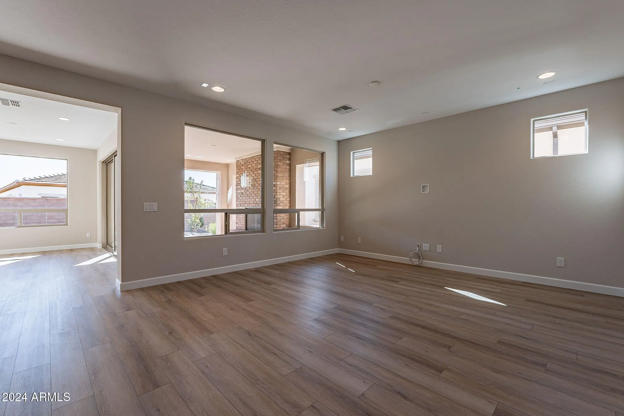 Property Slideshow image 12 of 38 | 375 e bracciano ave, San Tan Valley, AZ, 85140