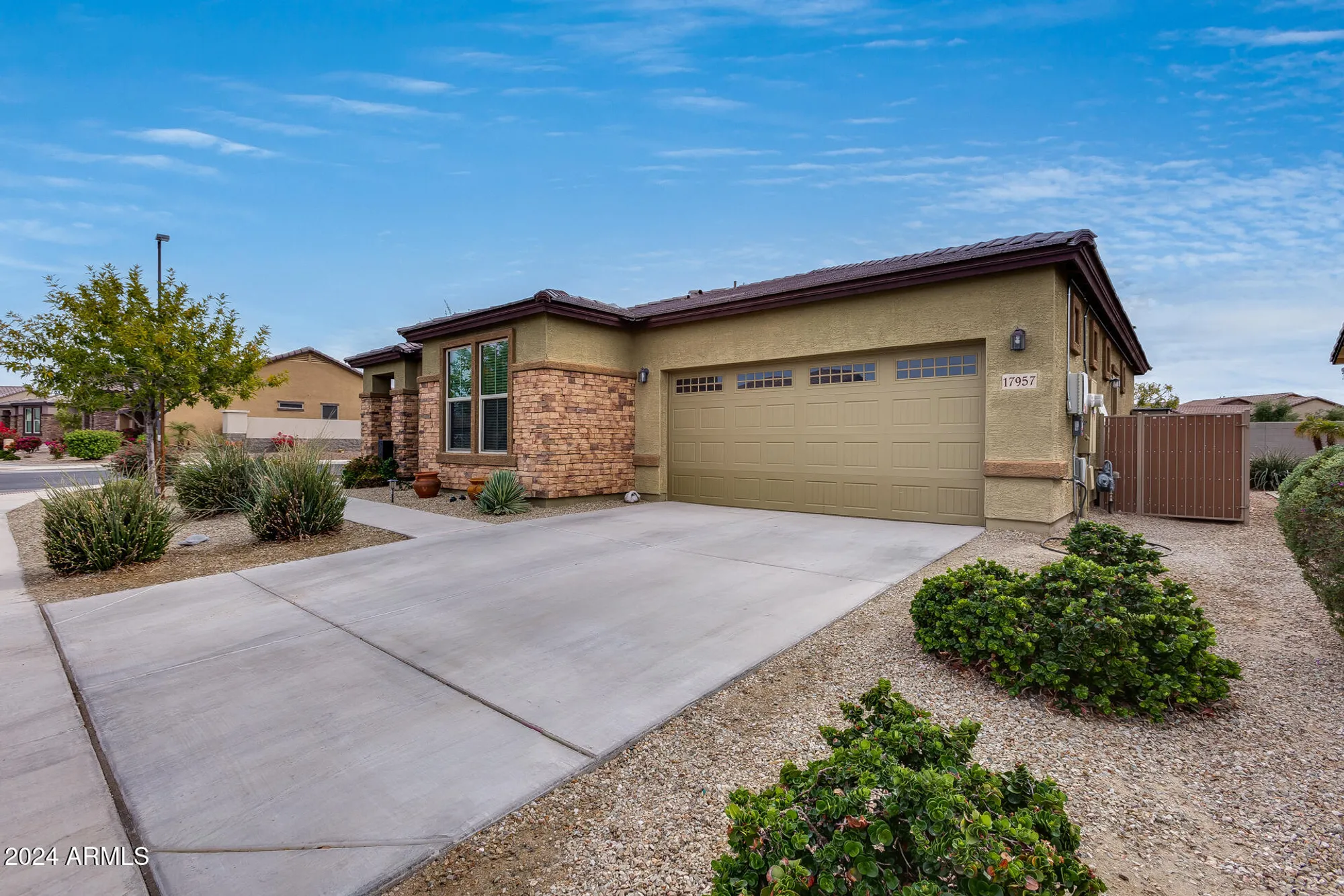 Property Slideshow image 8 of 80 | 17957 w fairview st, Goodyear, AZ, 85338