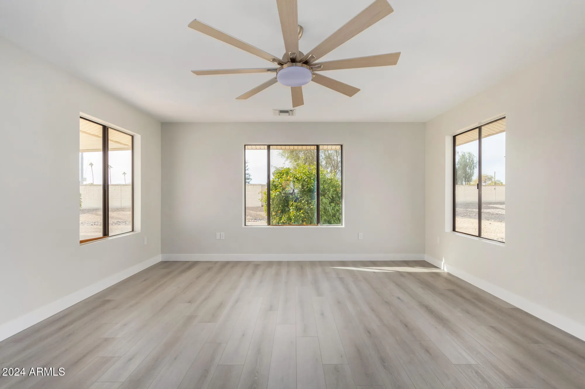 Property Slideshow image 9 of 28 | 17010 n 127th dr, Sun City West, AZ, 85375