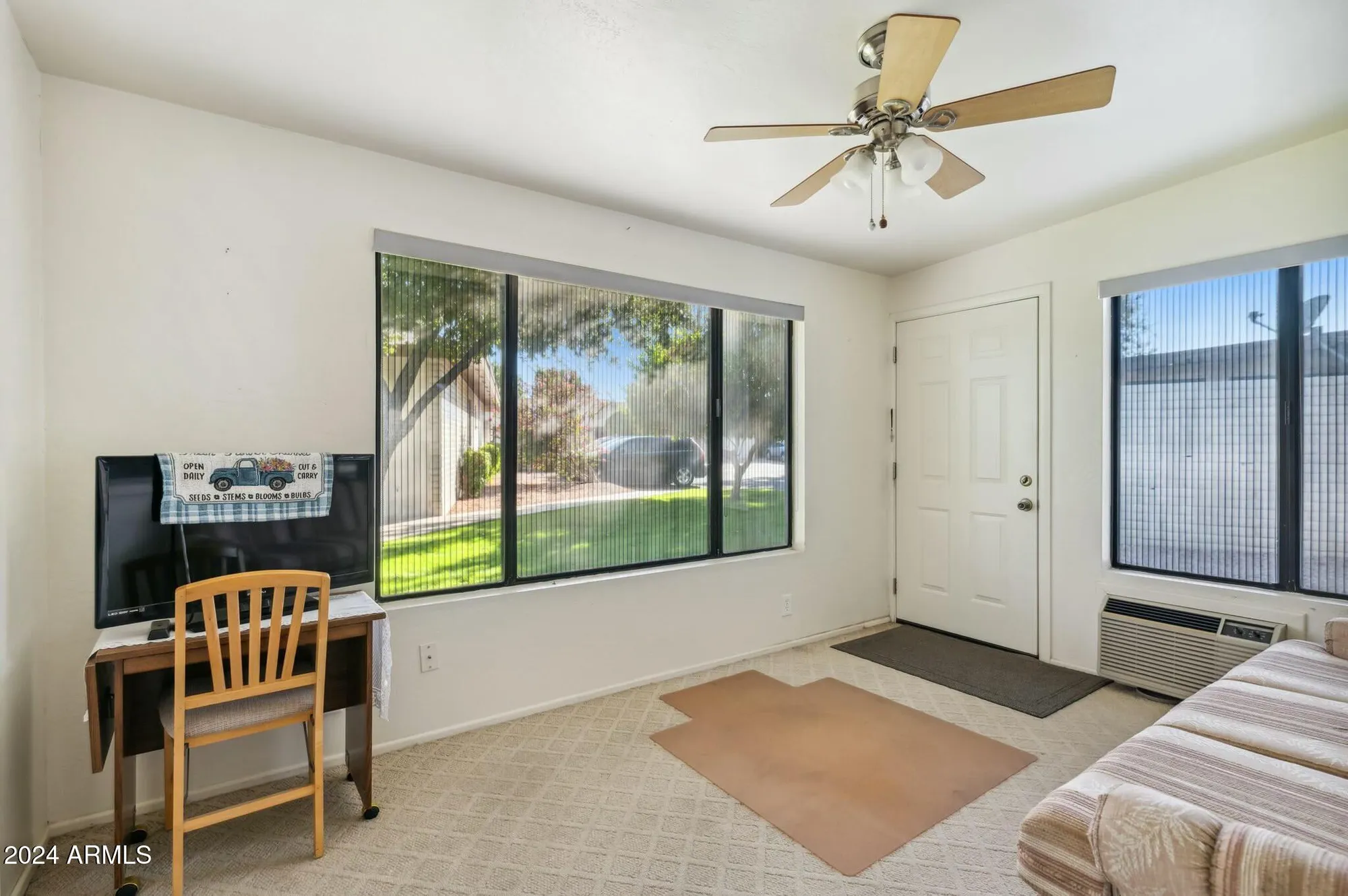 Property Slideshow image 19 of 23 | 2064 s farnsworth dr 39, Mesa, AZ, 85209