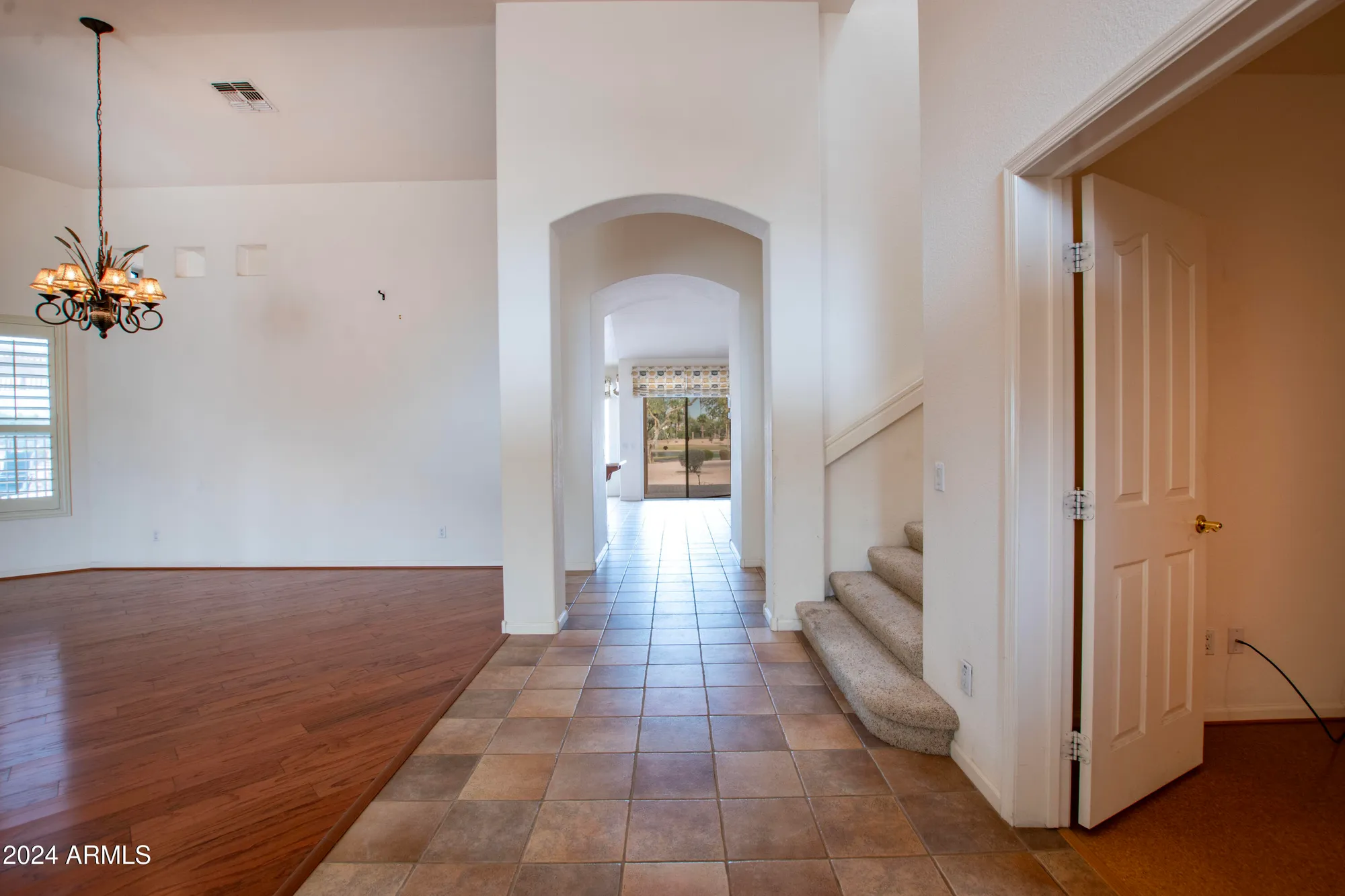 Property Slideshow image 5 of 70 | 16068 w edgemont ave, Goodyear, AZ, 85395