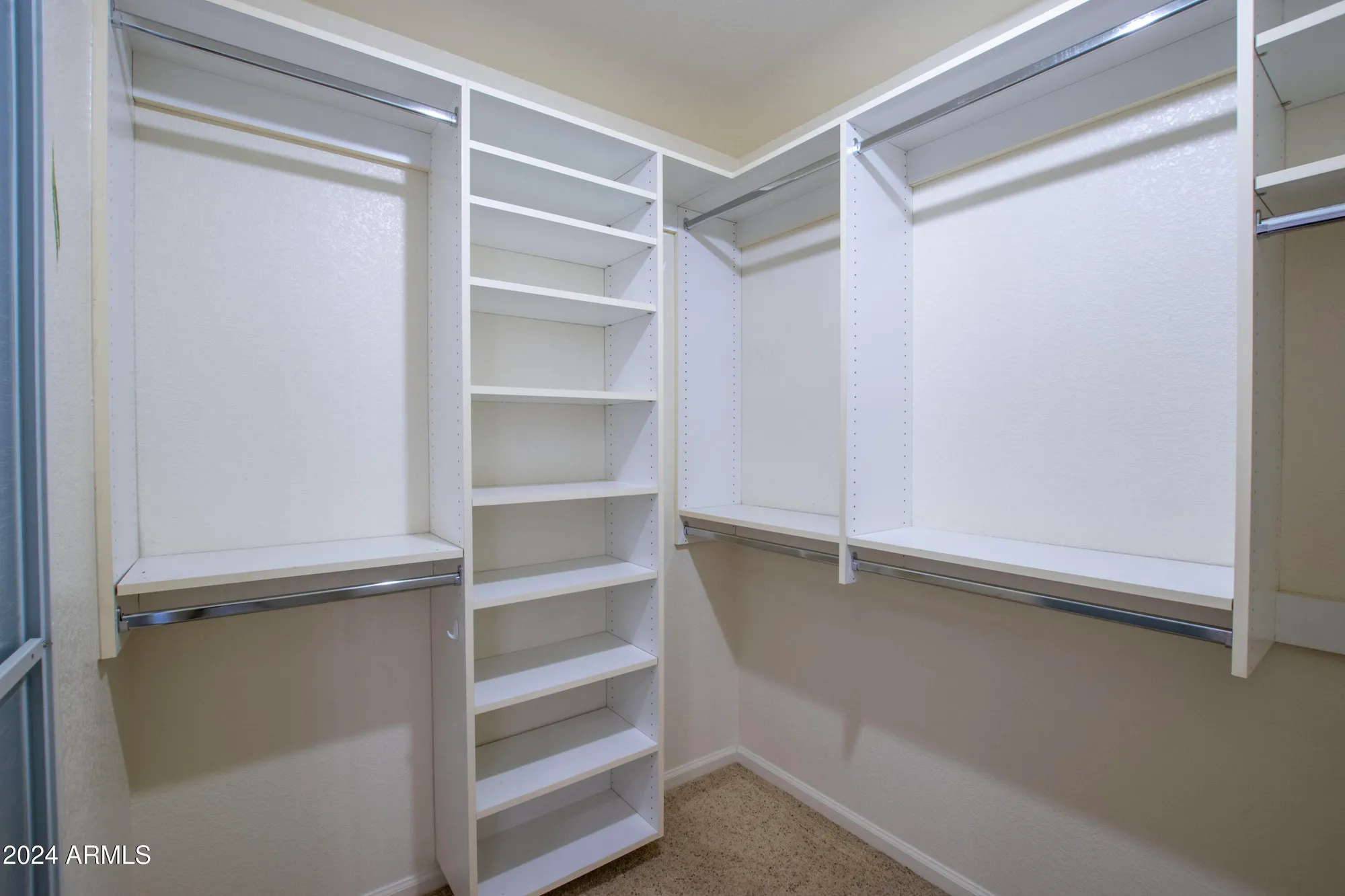 Property Slideshow image 37 of 70 | 16068 w edgemont ave, Goodyear, AZ, 85395