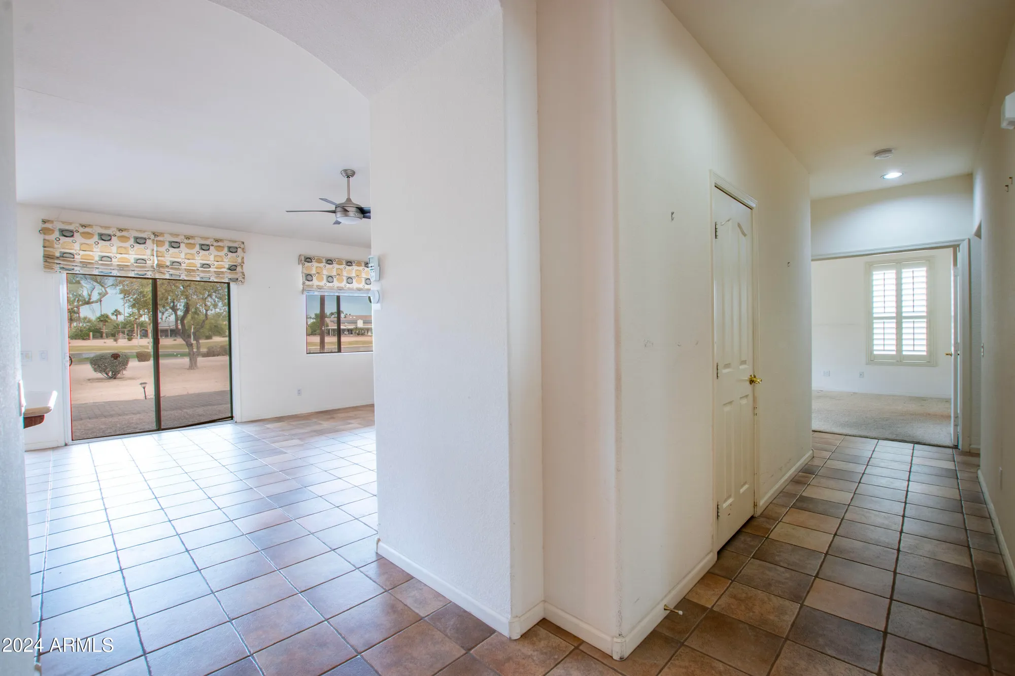 Property Slideshow image 13 of 70 | 16068 w edgemont ave, Goodyear, AZ, 85395