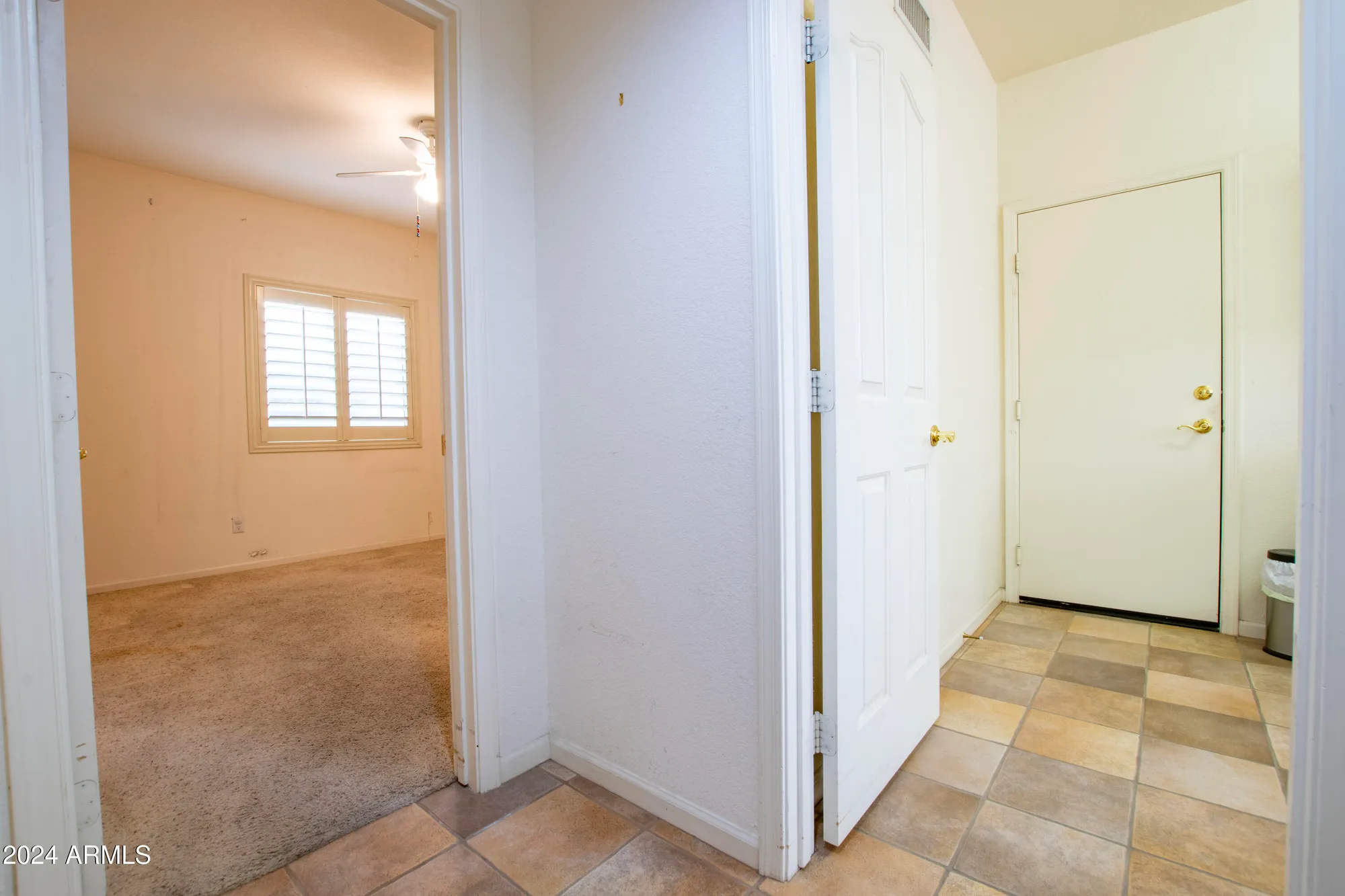 Property Slideshow image 39 of 70 | 16068 w edgemont ave, Goodyear, AZ, 85395