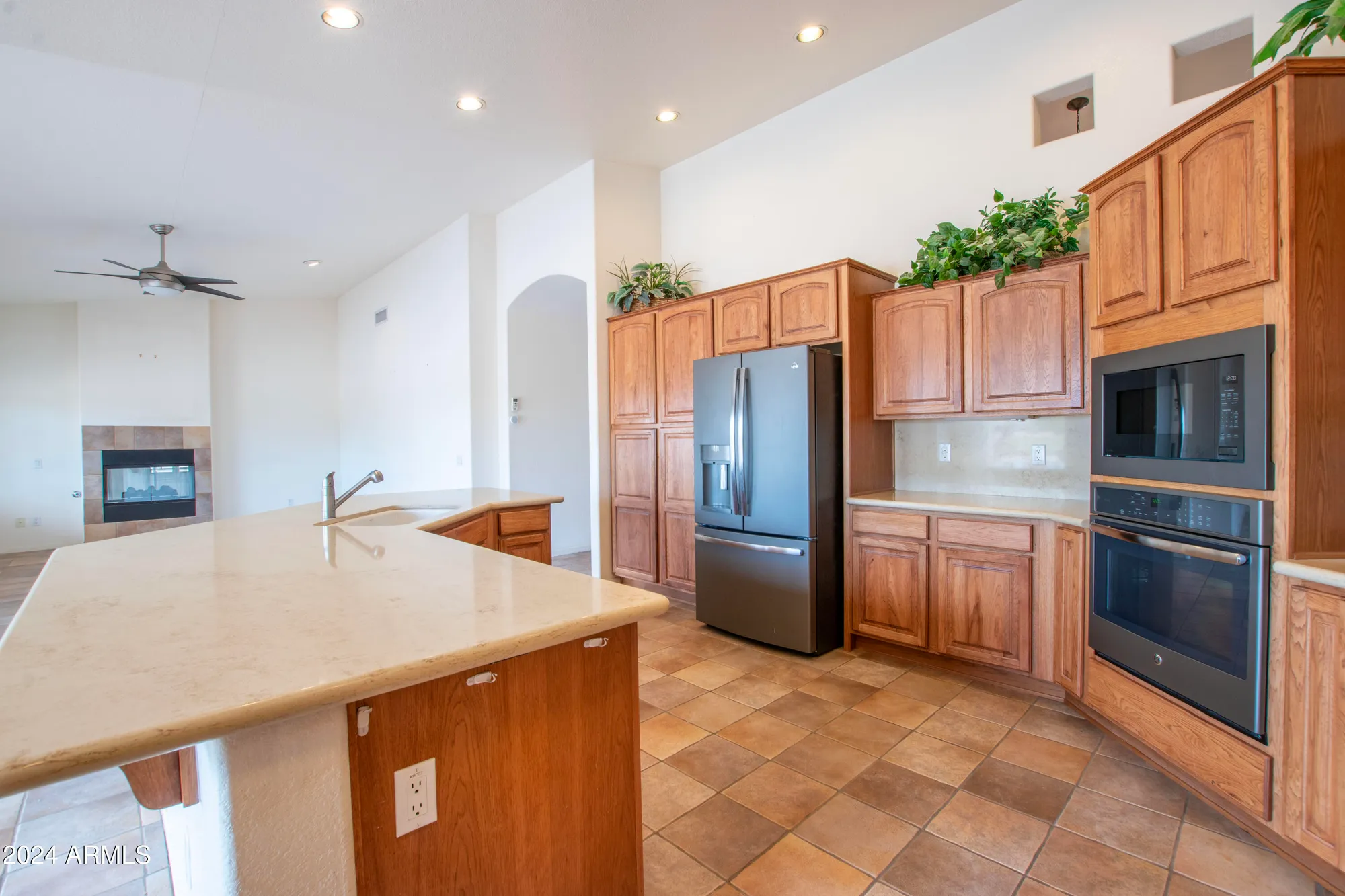 Property Slideshow image 20 of 70 | 16068 w edgemont ave, Goodyear, AZ, 85395