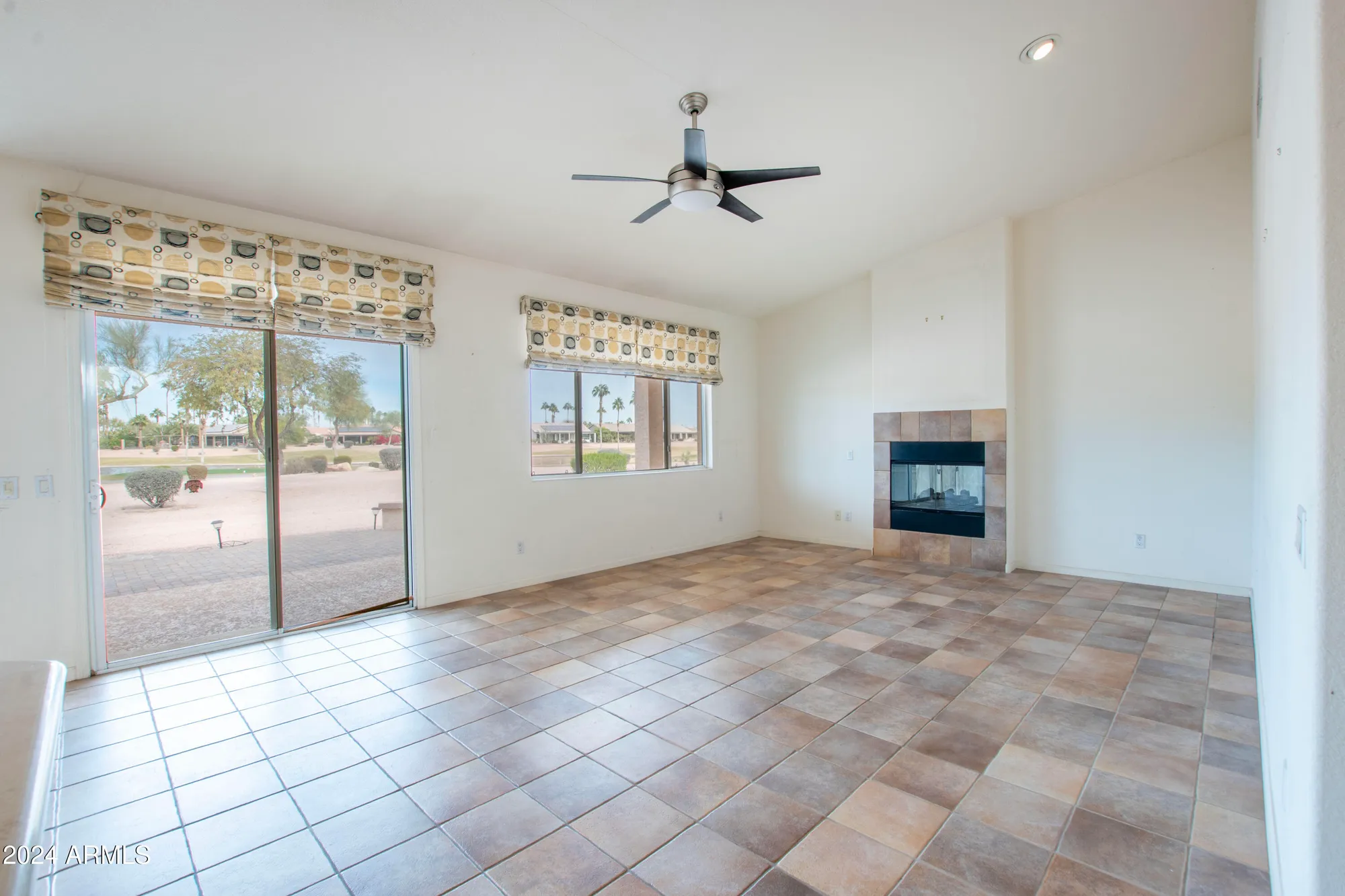 Property Slideshow image 22 of 70 | 16068 w edgemont ave, Goodyear, AZ, 85395