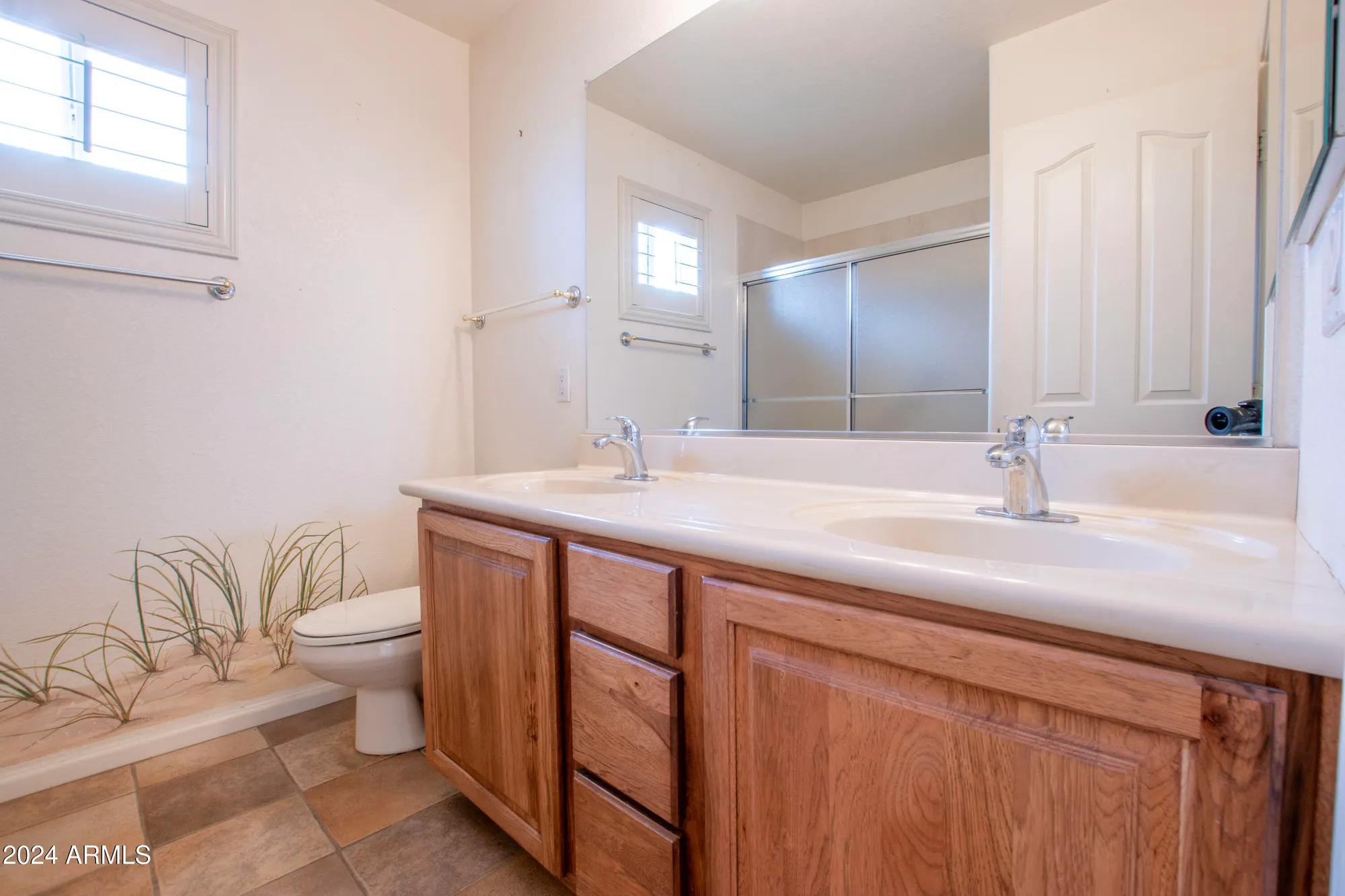 Property Slideshow image 55 of 70 | 16068 w edgemont ave, Goodyear, AZ, 85395