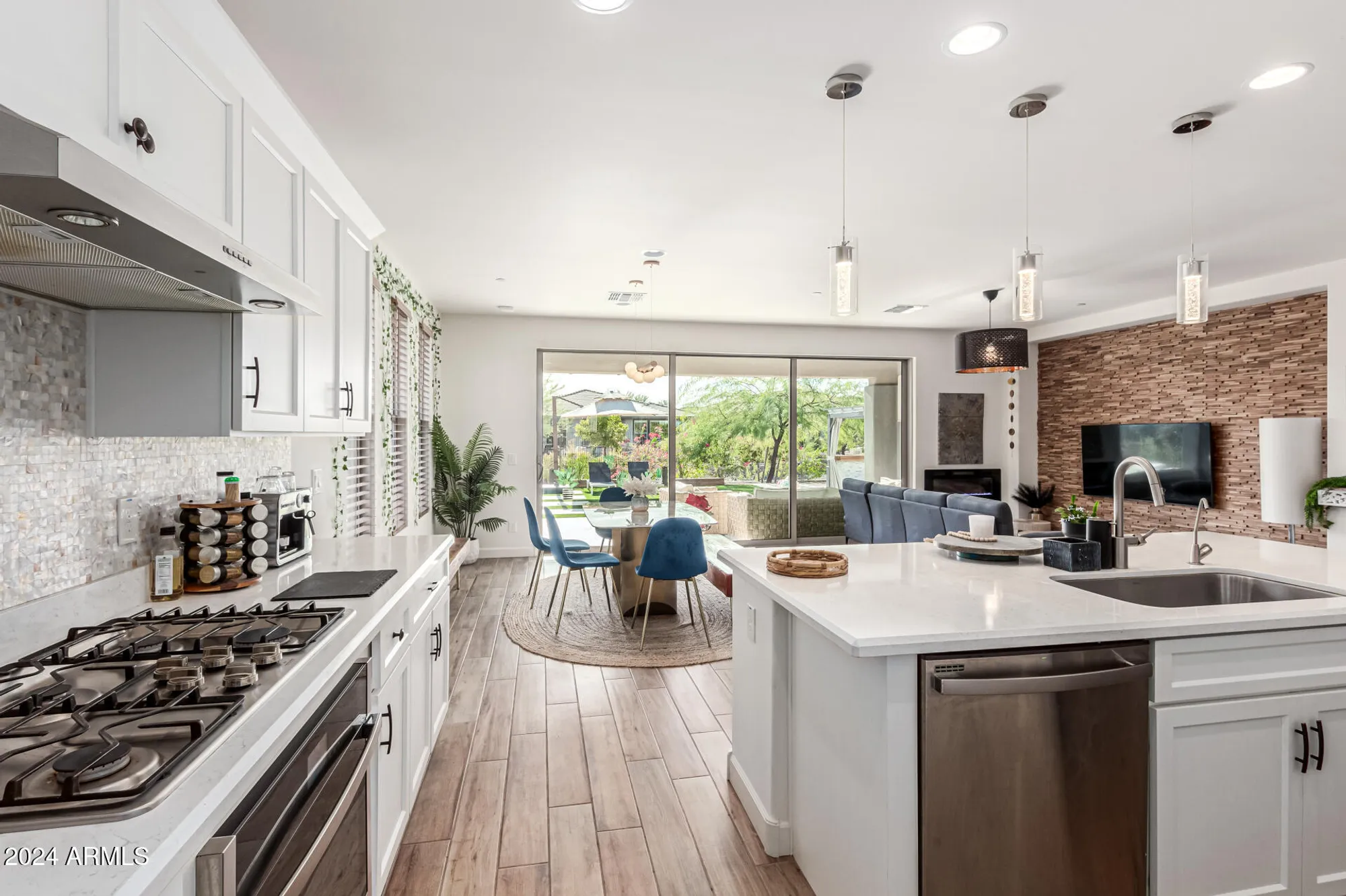 Property Slideshow image 17 of 57 | 17733 e bear wallow way, Rio Verde, AZ, 85263