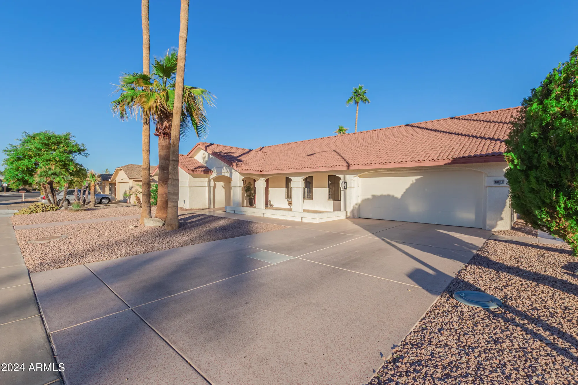 Property Slideshow image 4 of 40 | 18019 n 137th dr, Sun City West, AZ, 85375