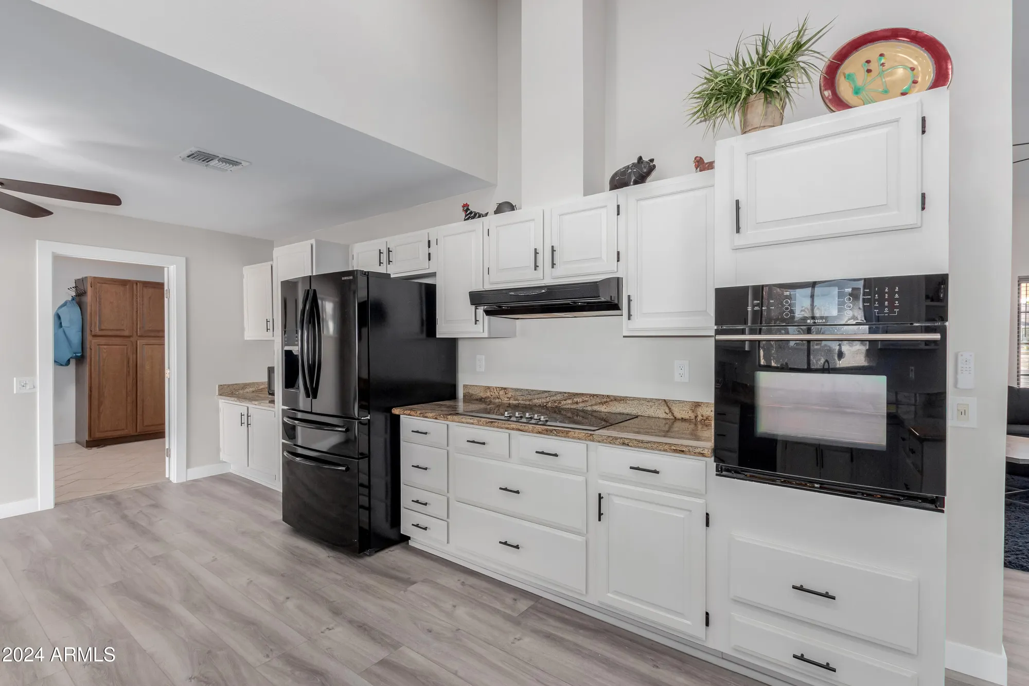 Property Slideshow image 14 of 40 | 18019 n 137th dr, Sun City West, AZ, 85375