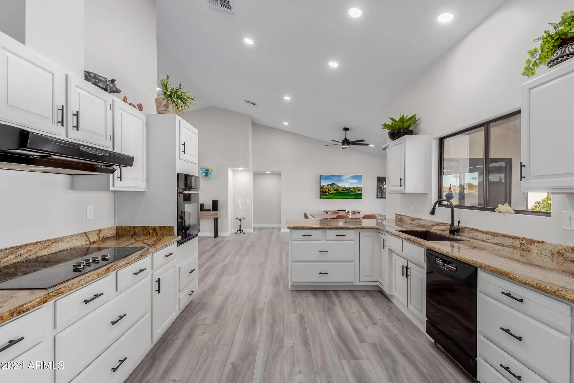 Property Slideshow image 18 of 40 | 18019 n 137th dr, Sun City West, AZ, 85375