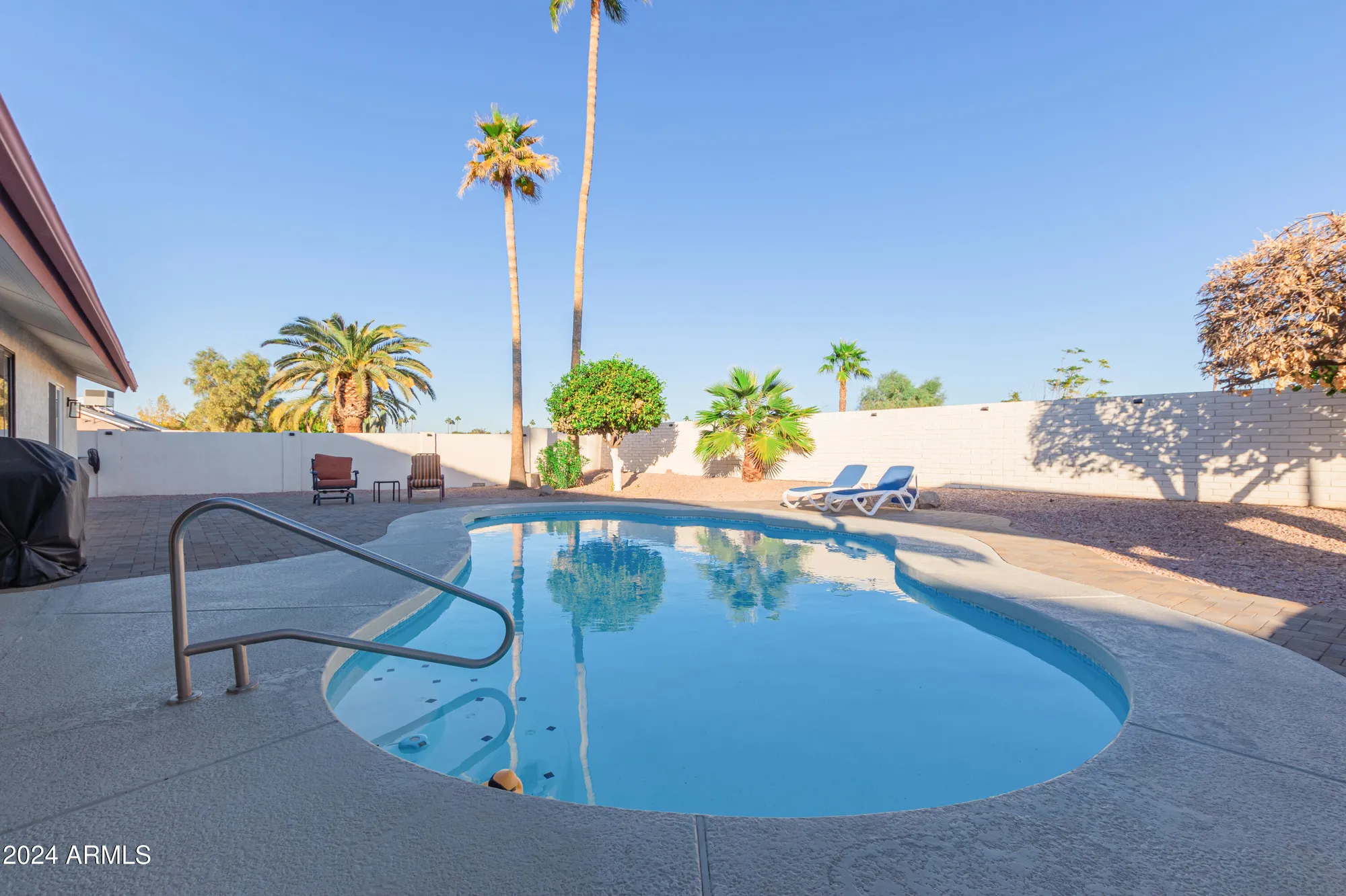 Property Slideshow image 35 of 40 | 18019 n 137th dr, Sun City West, AZ, 85375