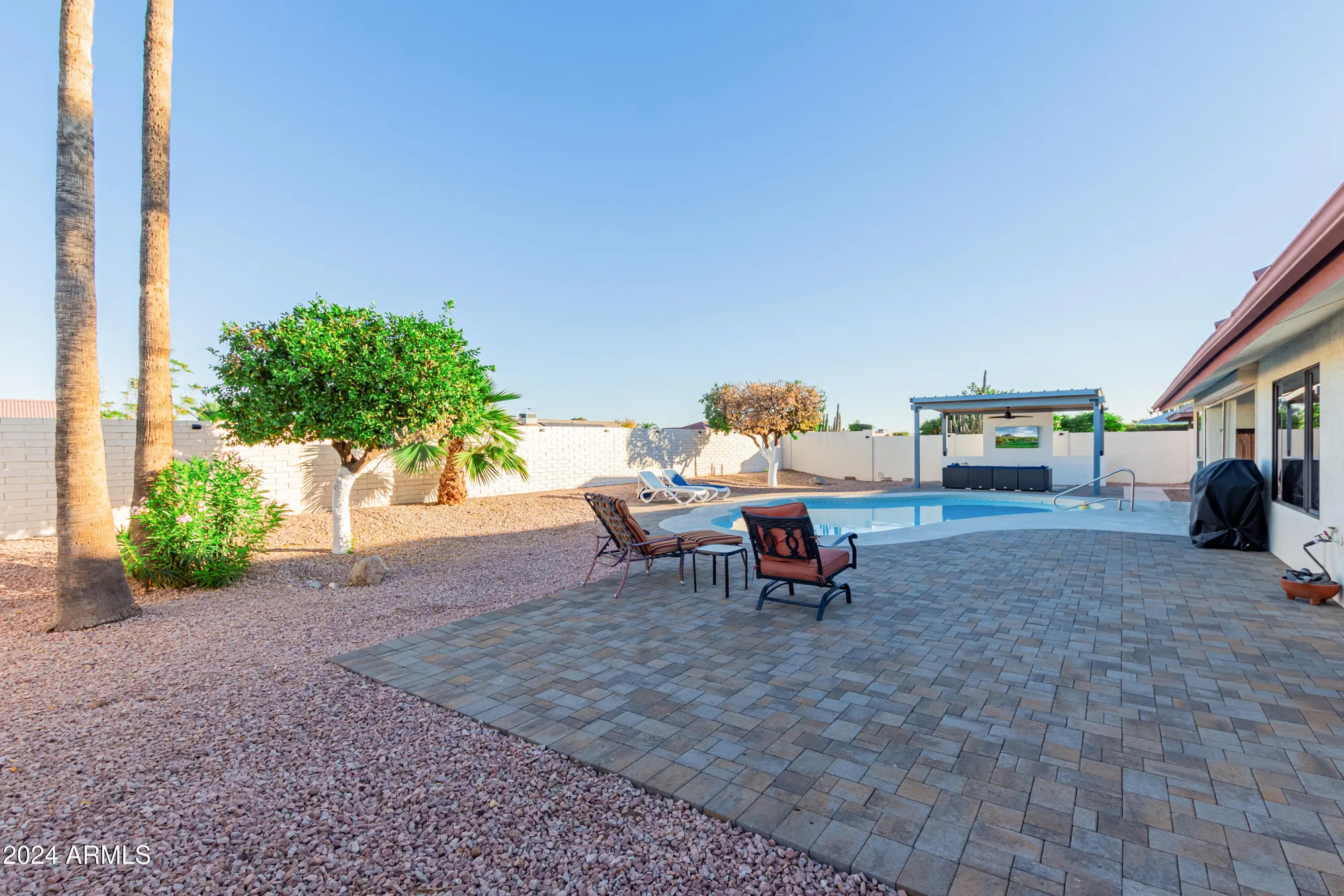 Property Slideshow image 38 of 40 | 18019 n 137th dr, Sun City West, AZ, 85375