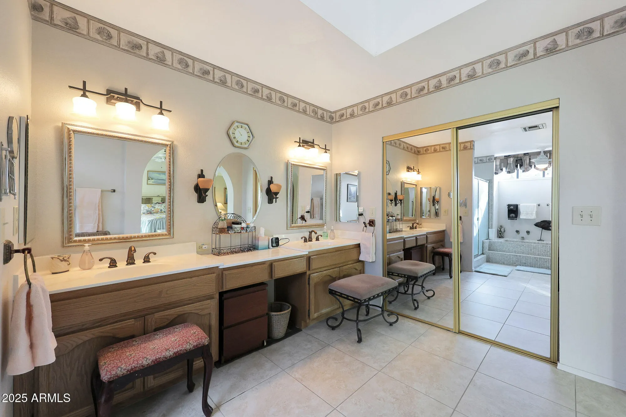 Property Slideshow image 33 of 51 | 26609 s howard dr, Sun Lakes, AZ, 85248